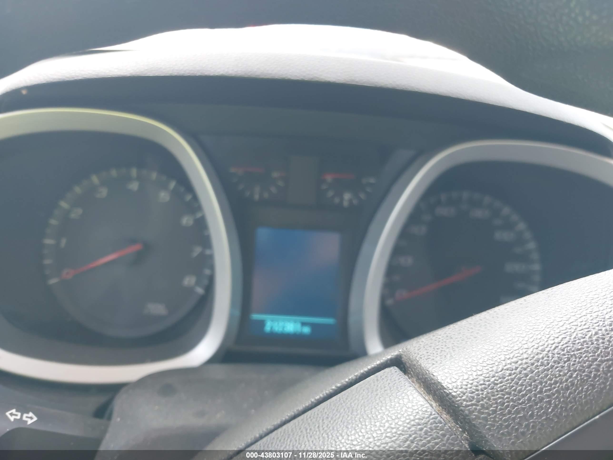 CHEVROLET EQUINOX image 7