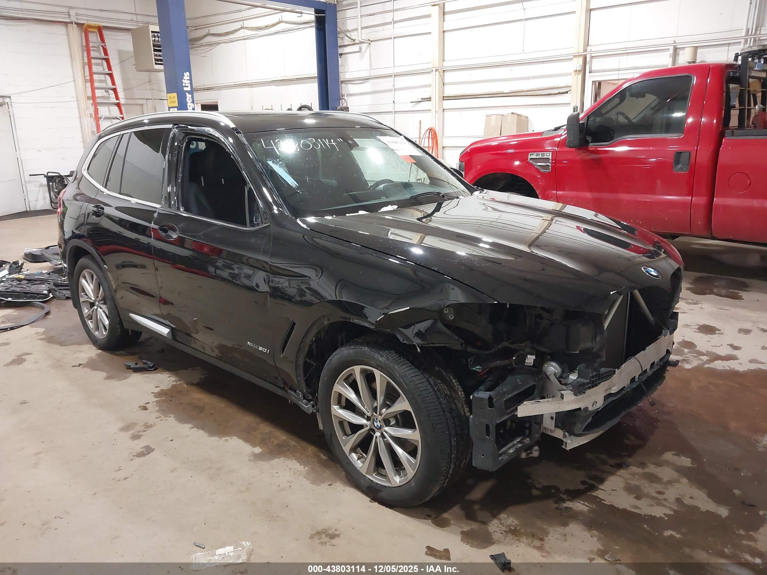 BMW X3 image 6