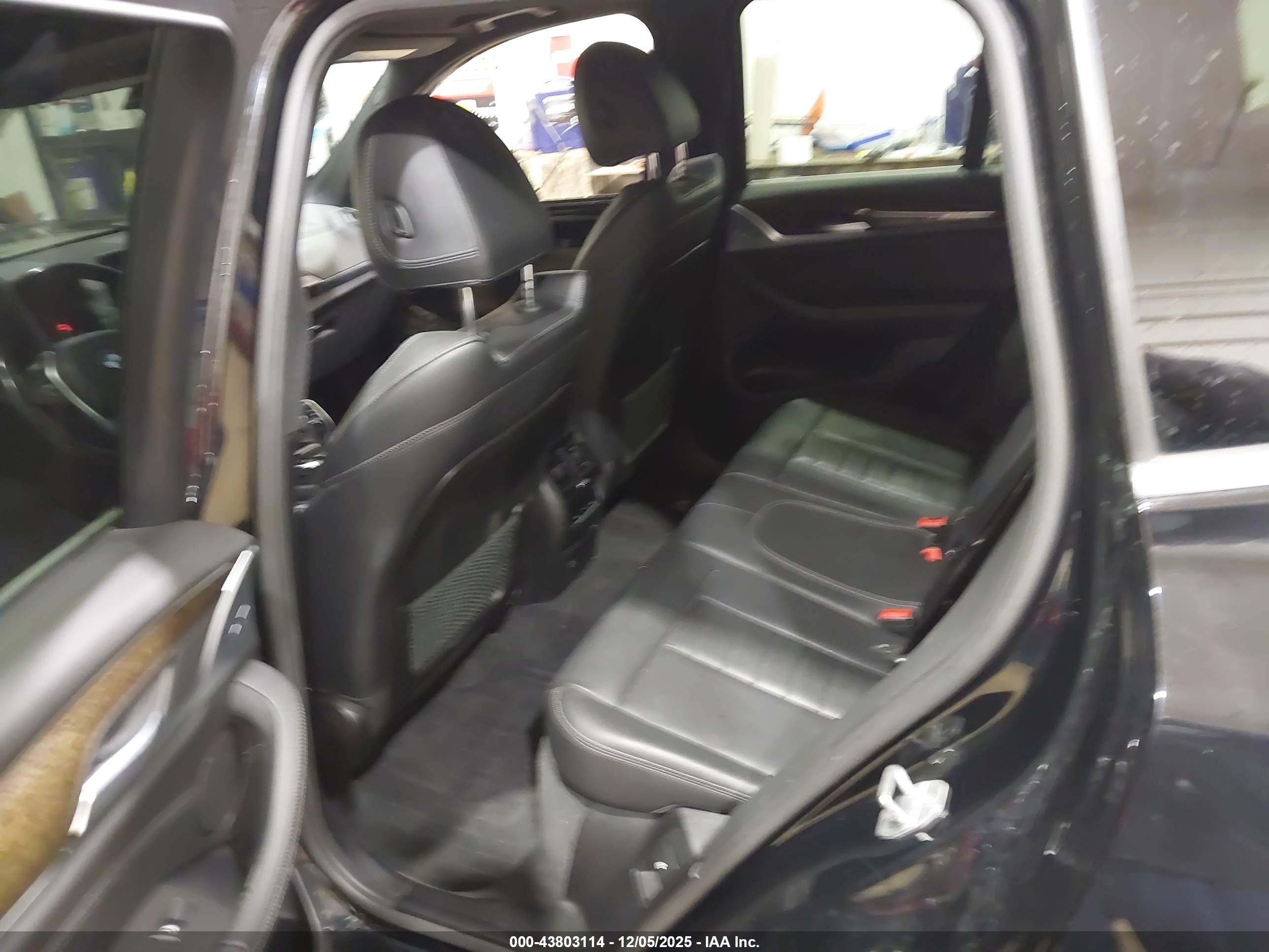BMW X3 image 8