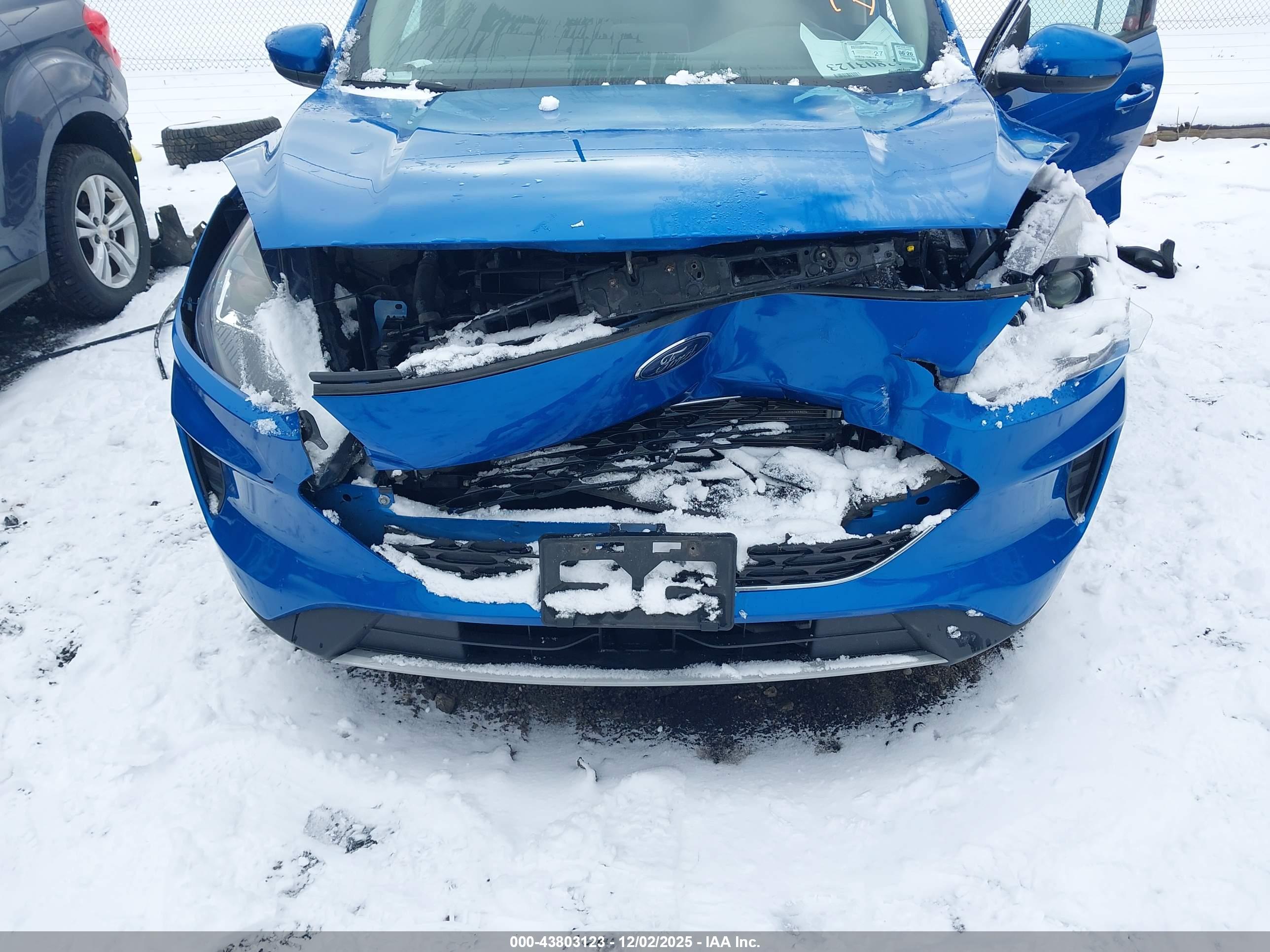 FORD ESCAPE image 6