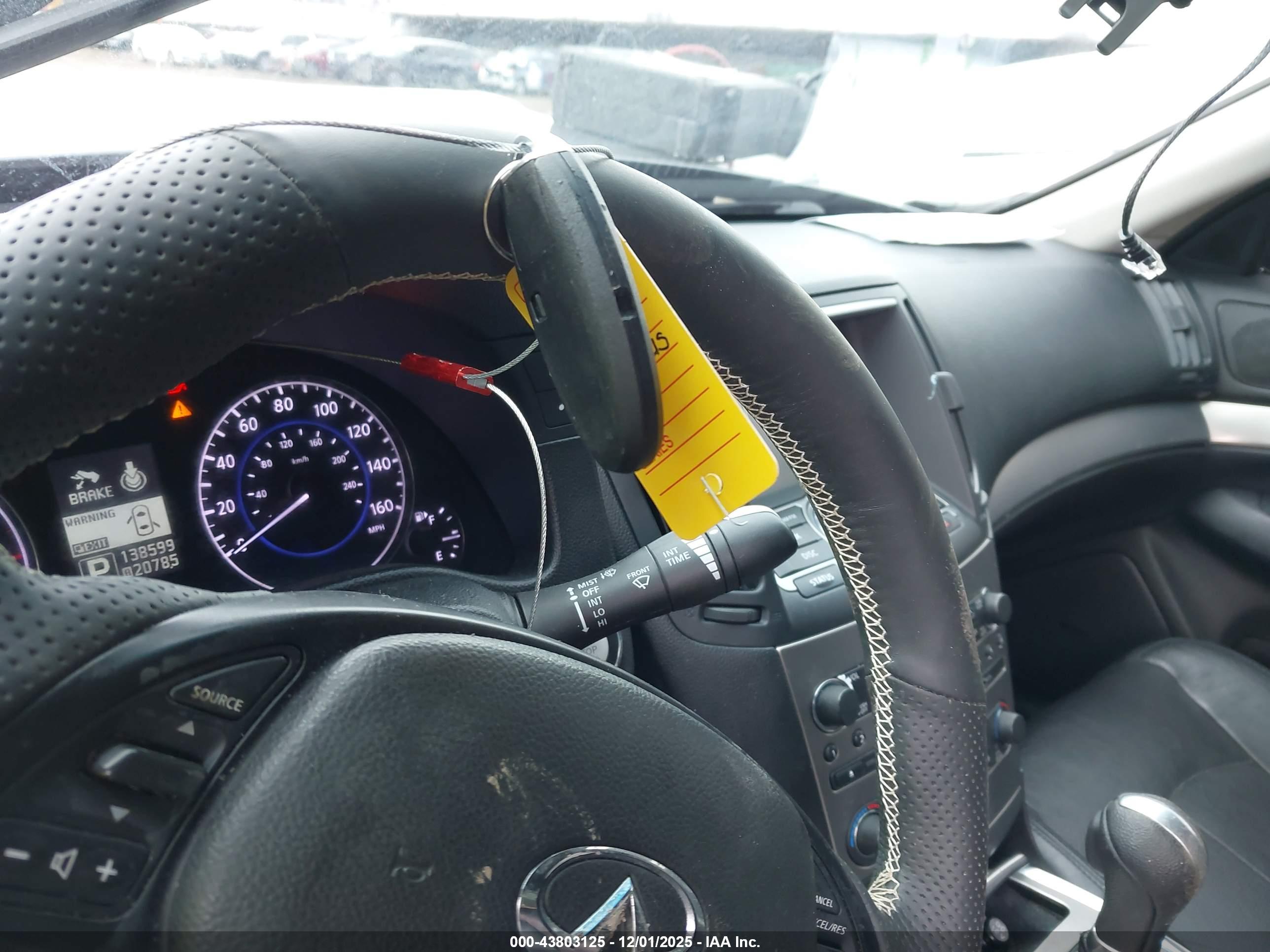 INFINITI G37X image 11