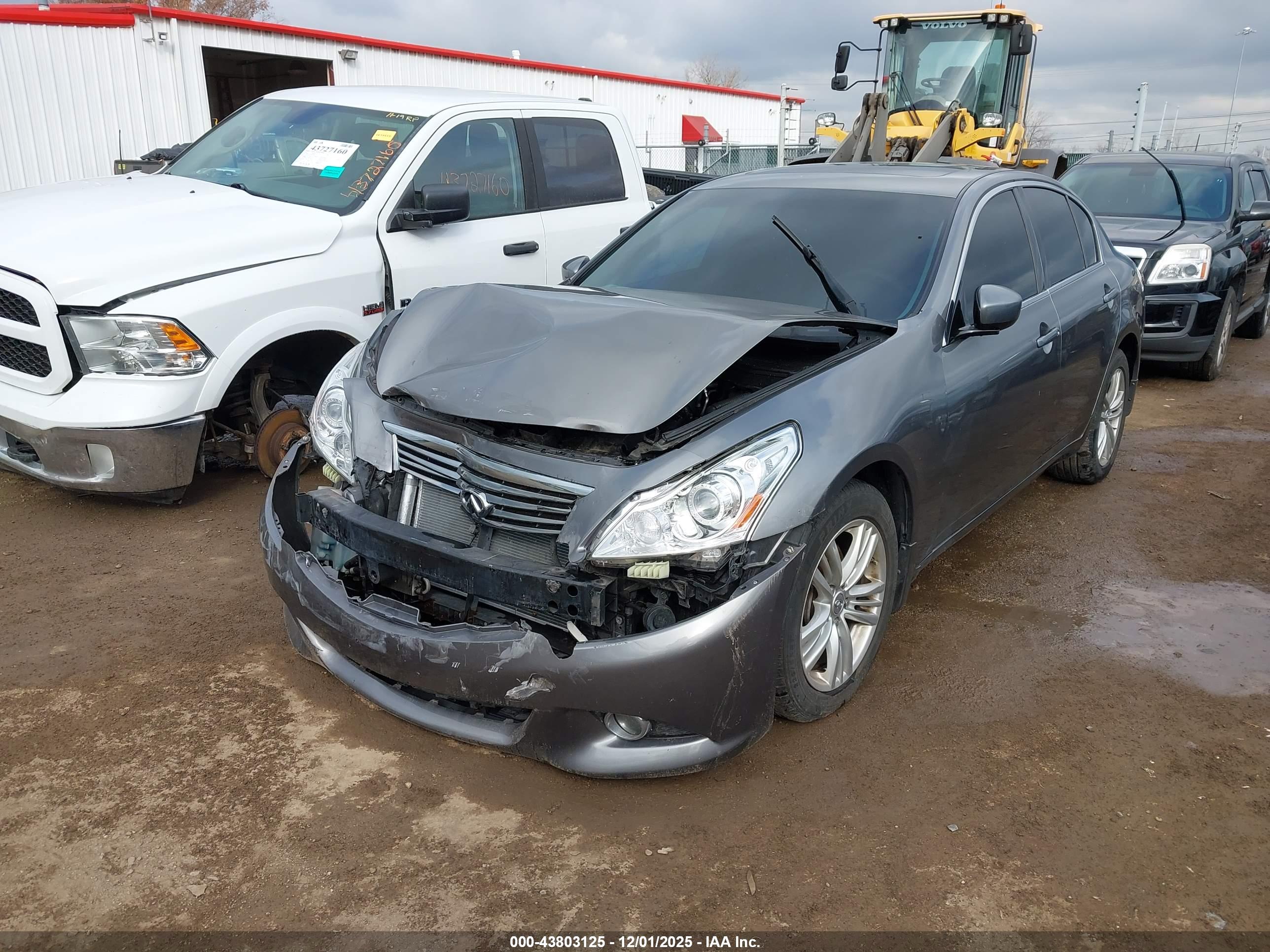 INFINITI G37X image 6