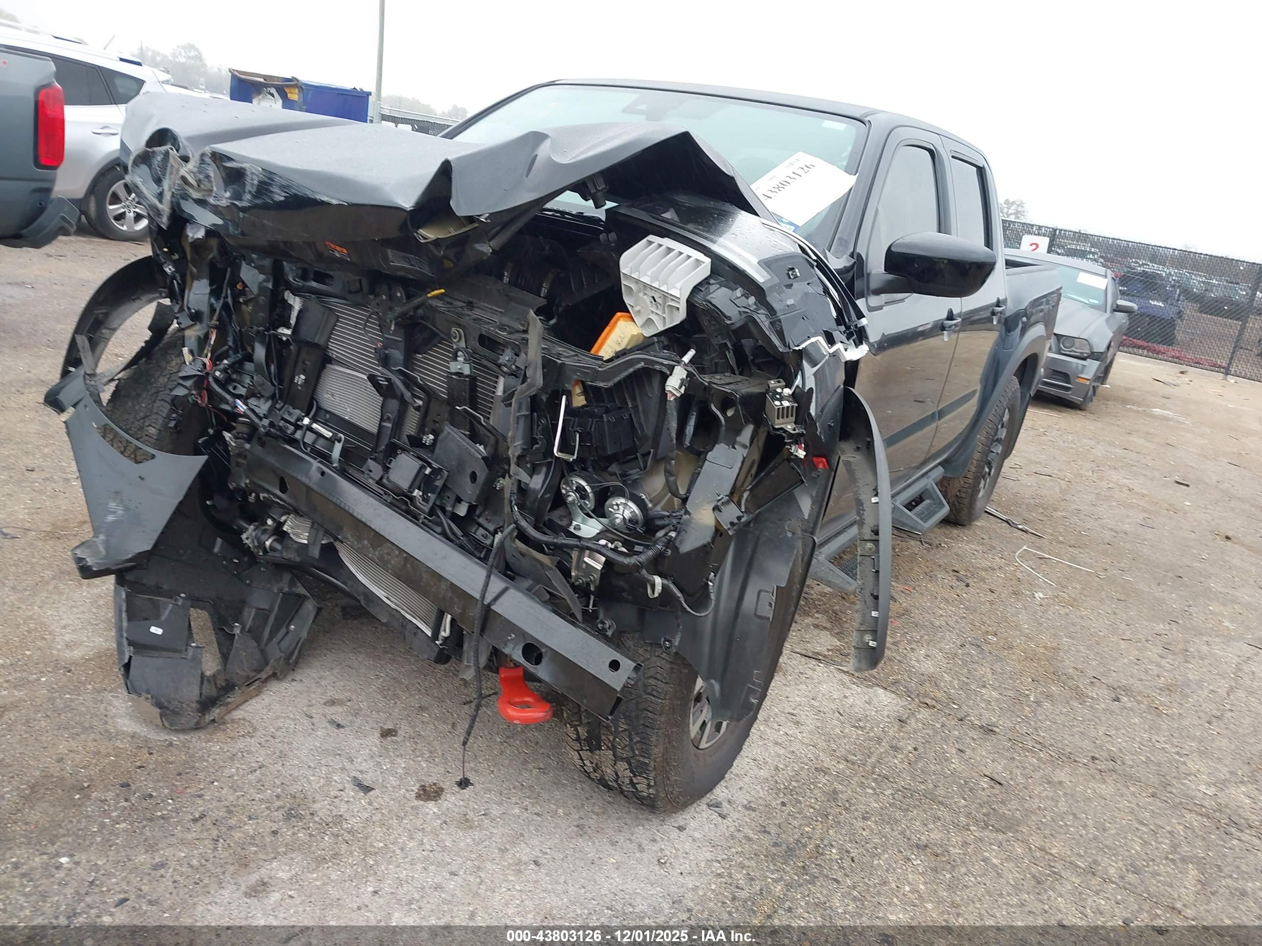 NISSAN FRONTIER image 2