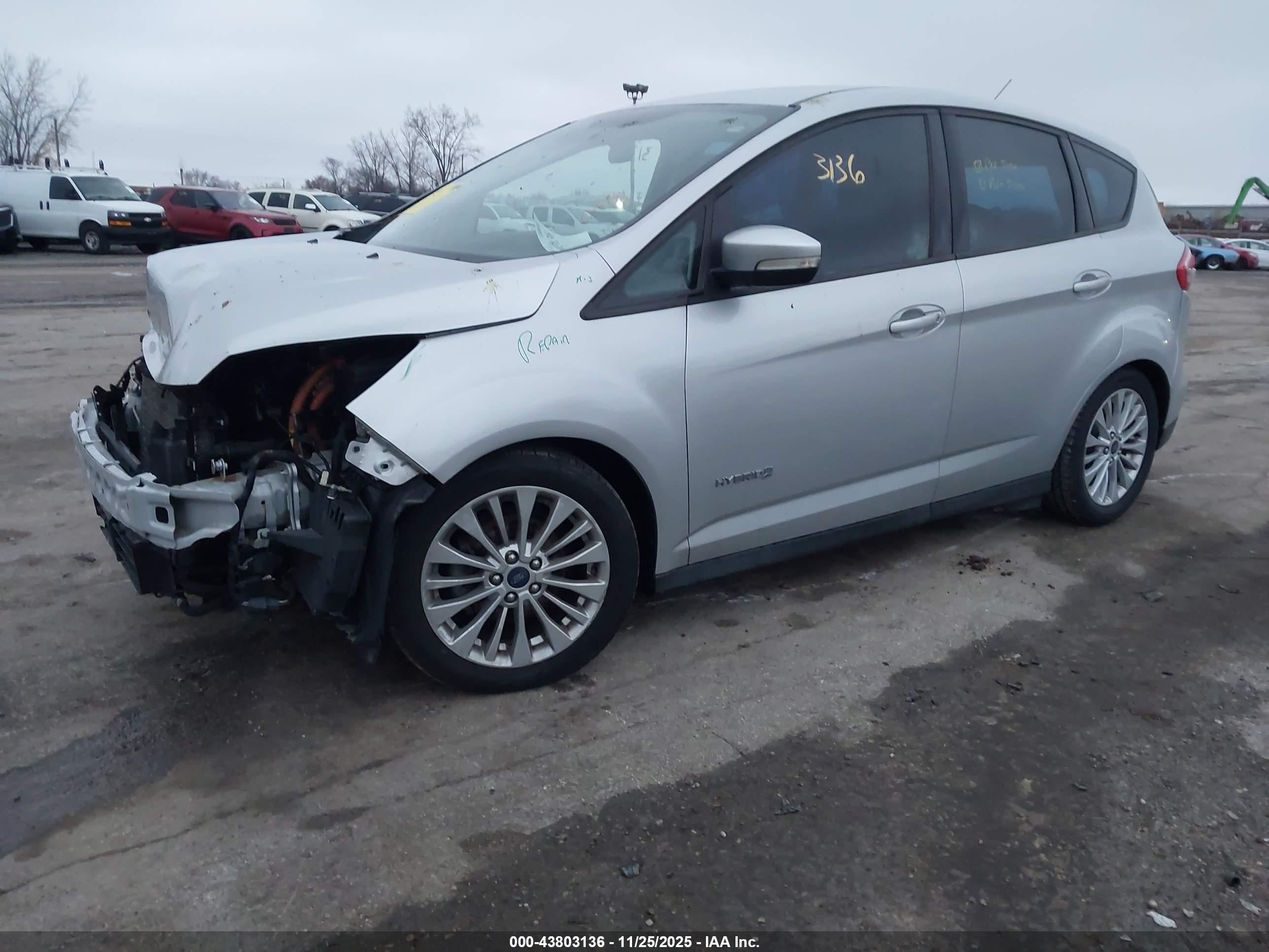 FORD C-MAX image 2