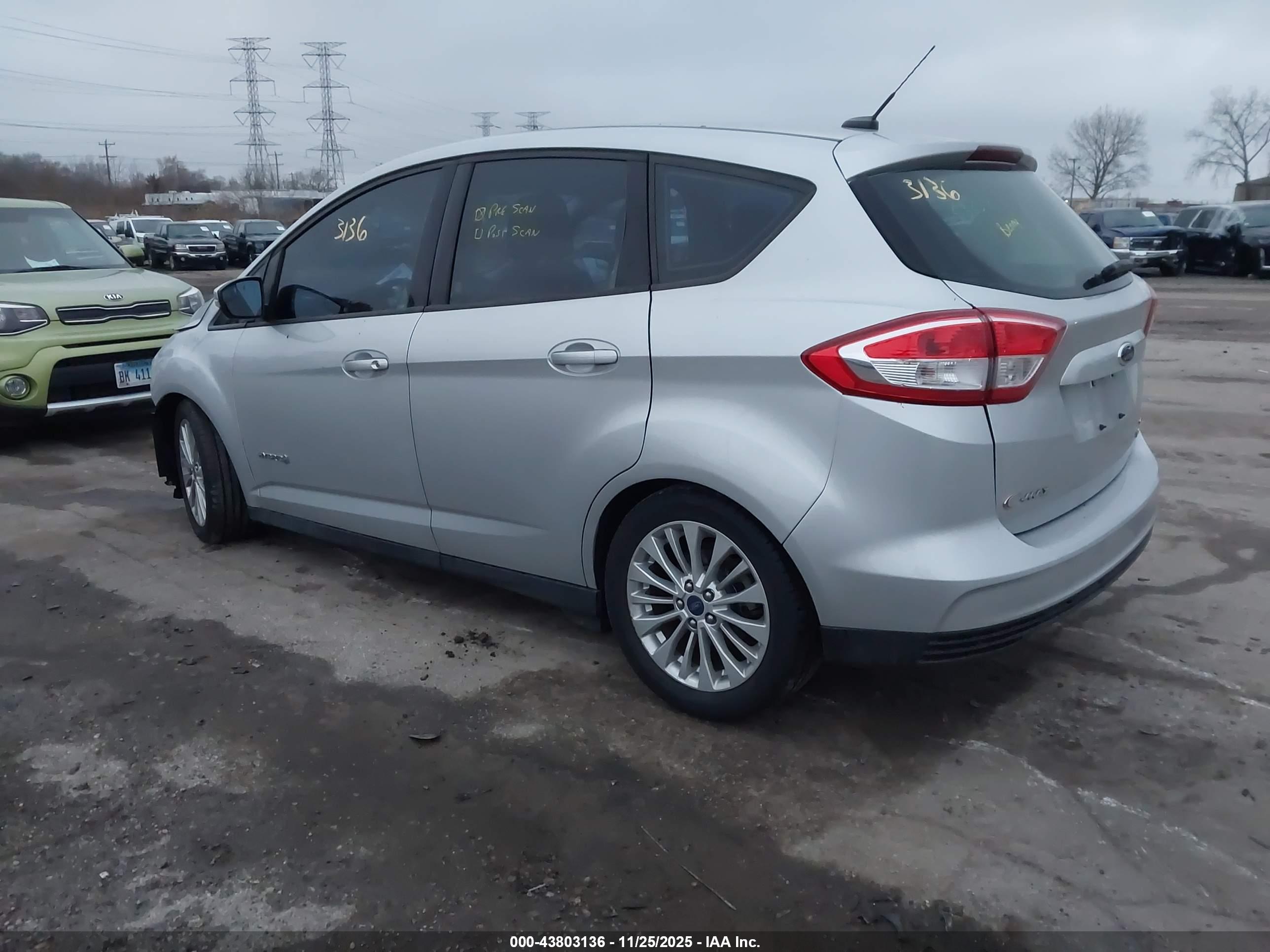 FORD C-MAX image 3