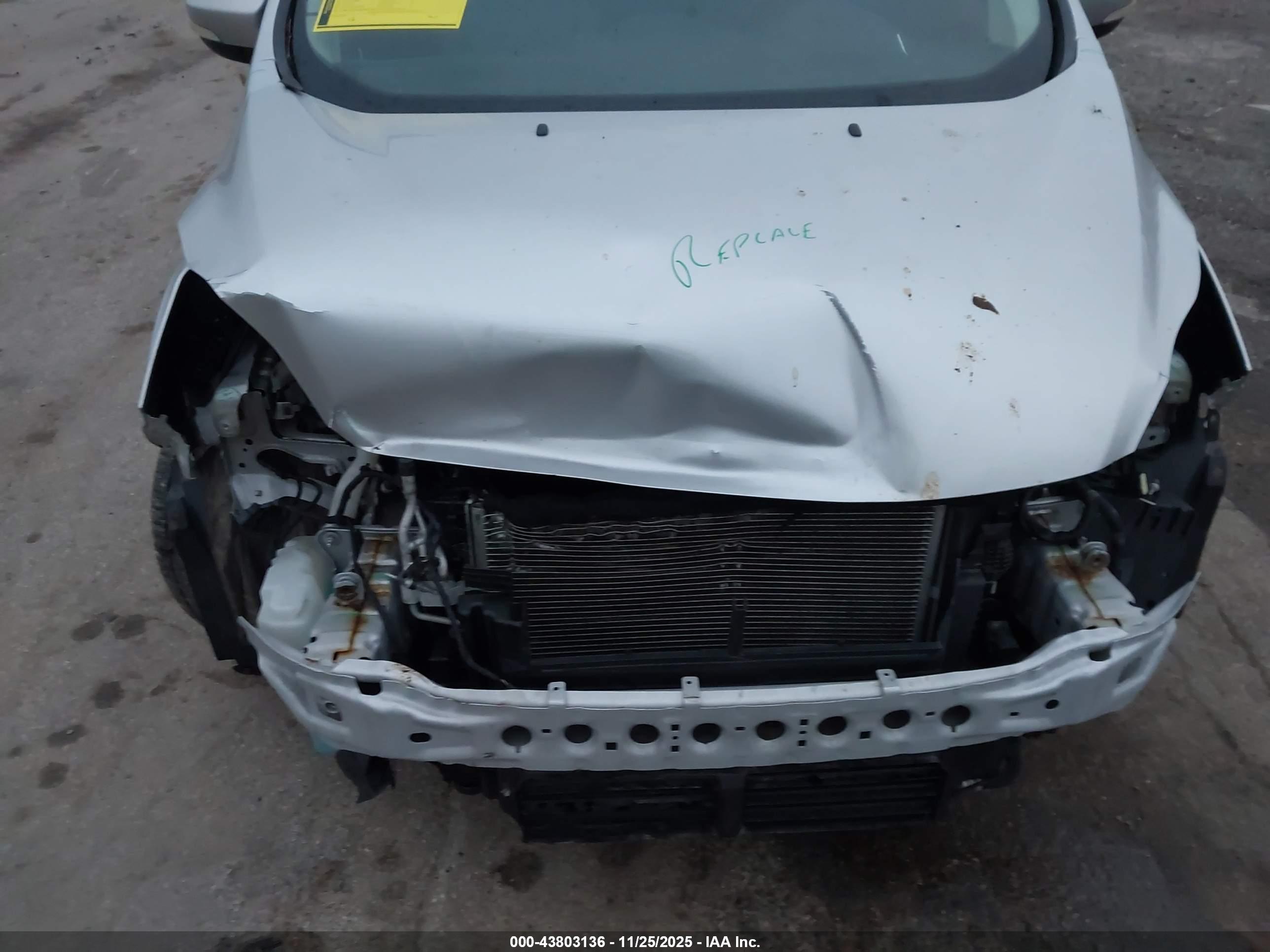 FORD C-MAX image 6
