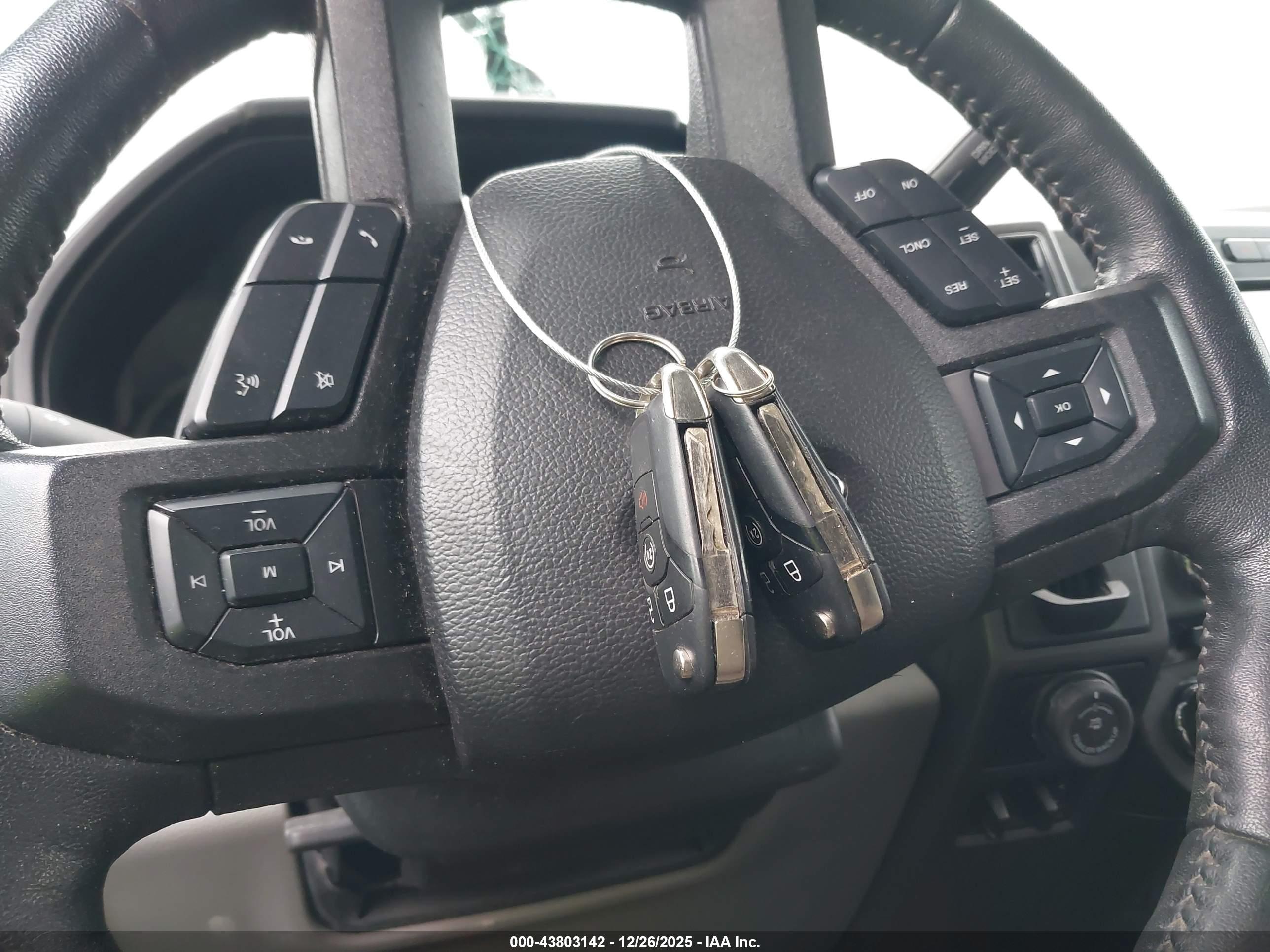 FORD F-150 image 11