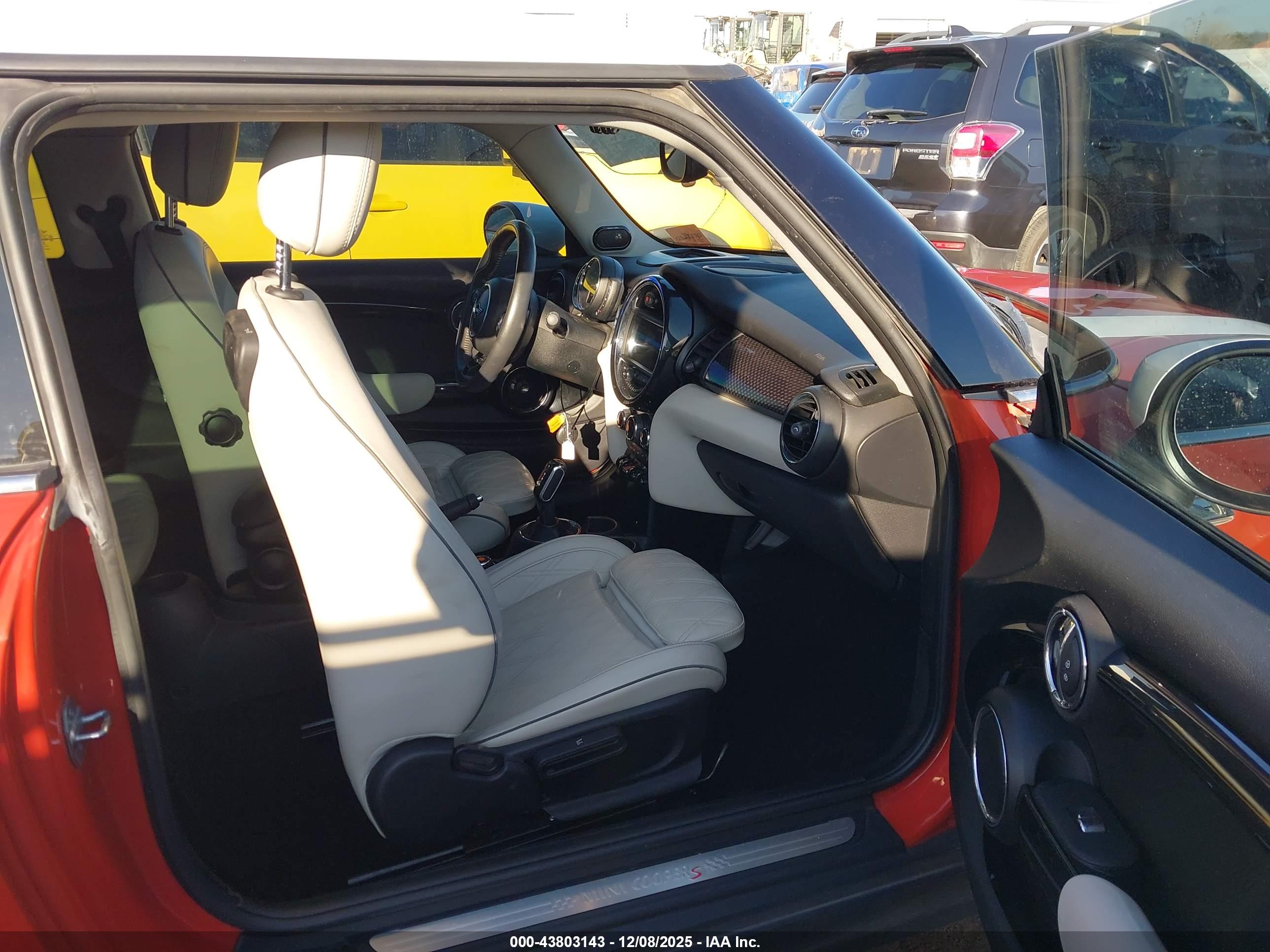 MINI HARDTOP image 5
