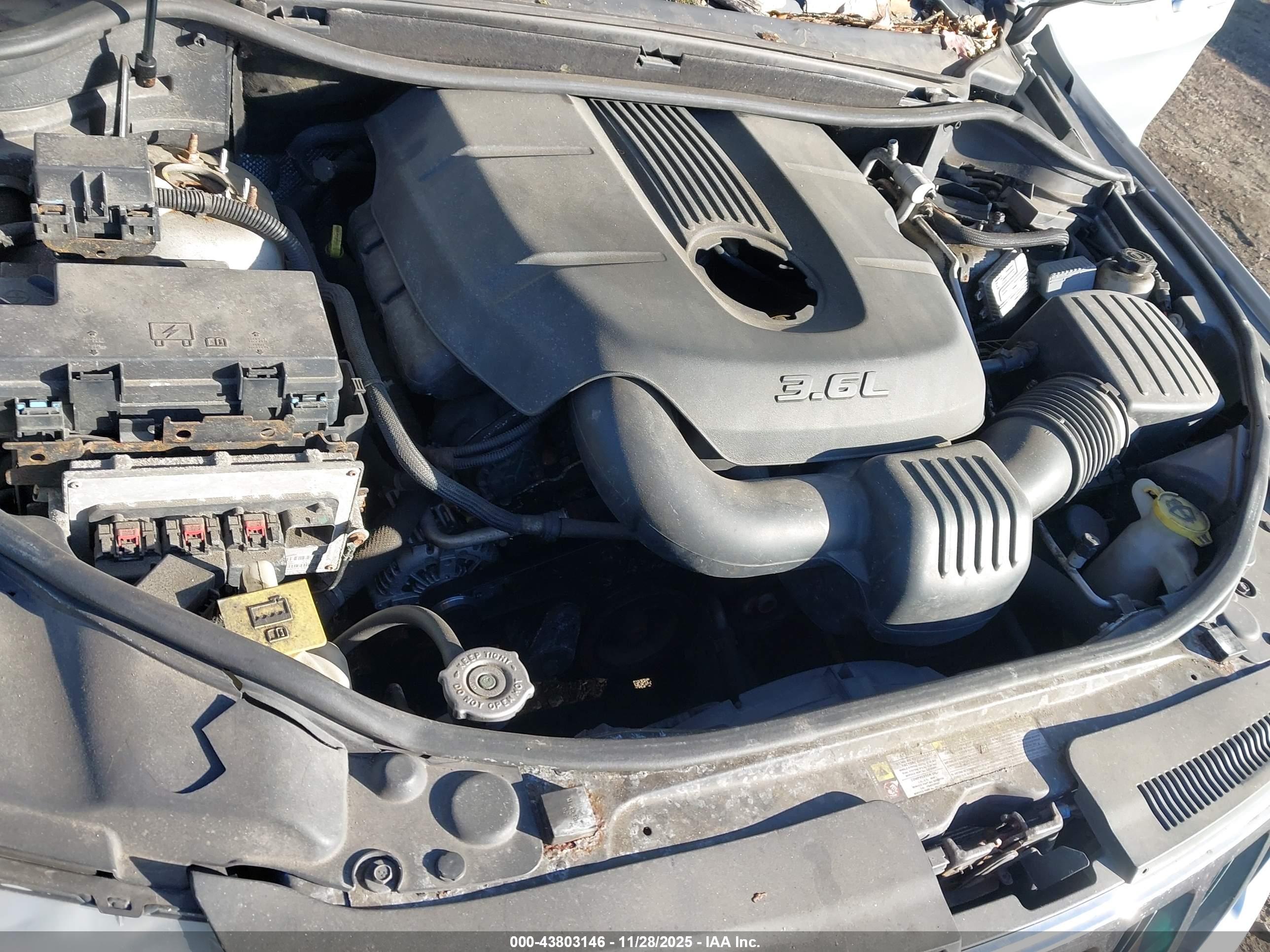 JEEP GRAND image 10