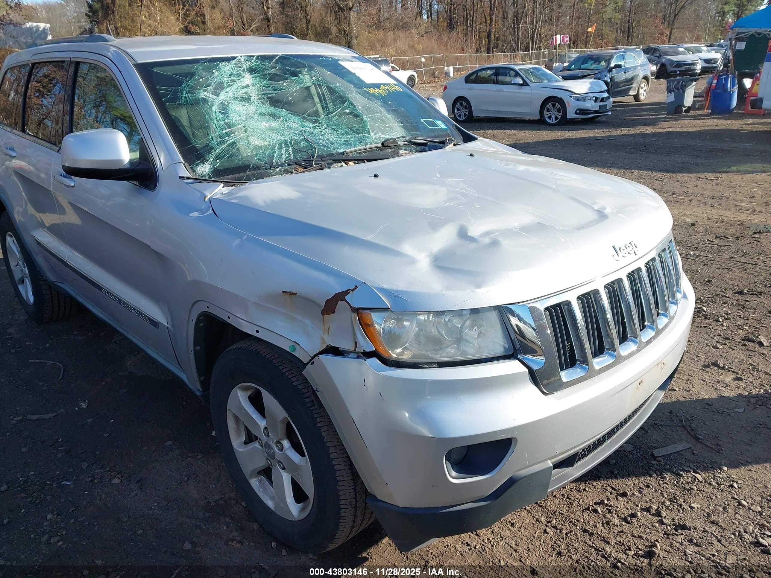 JEEP GRAND image 6
