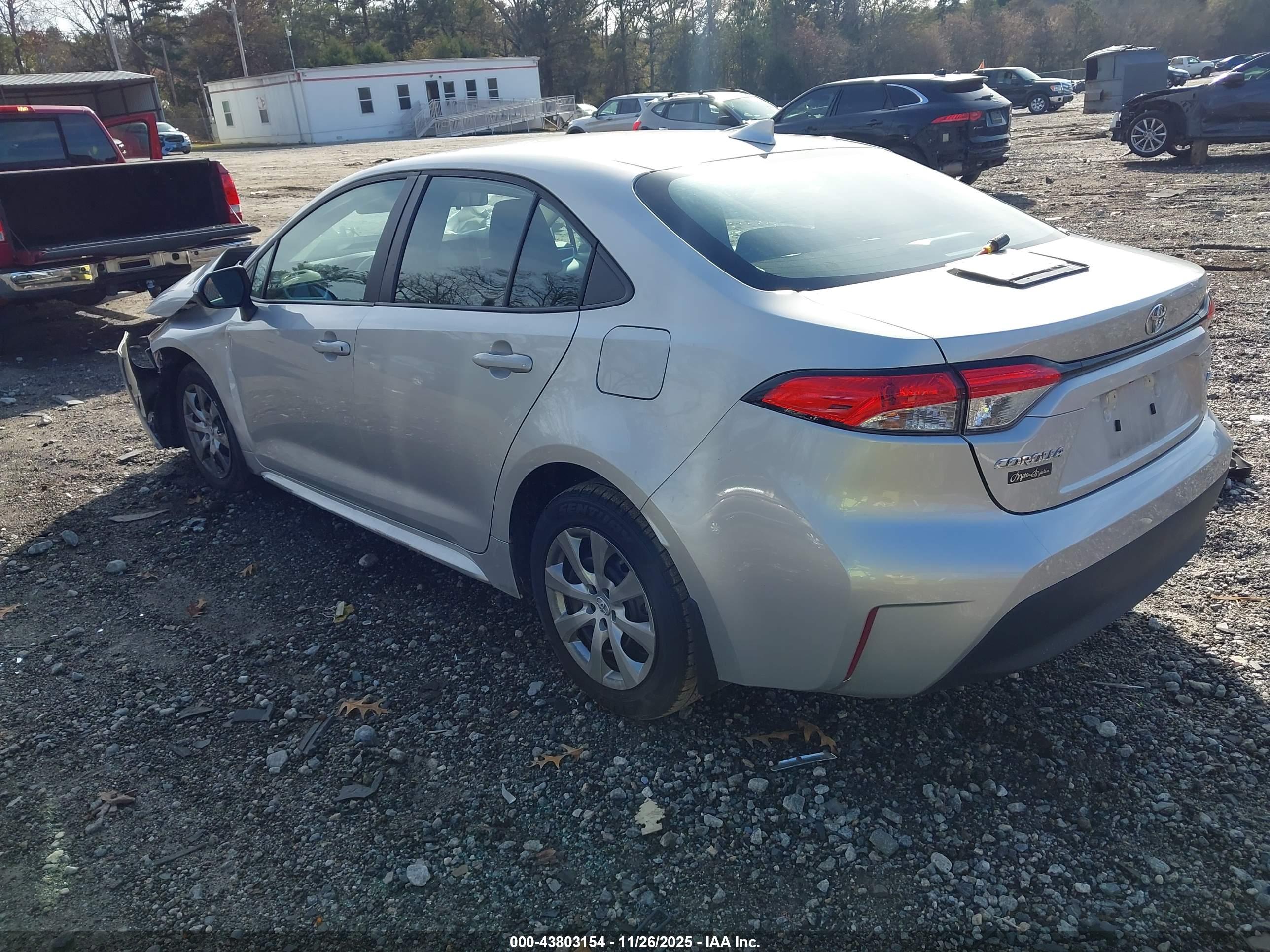 TOYOTA COROLLA image 3