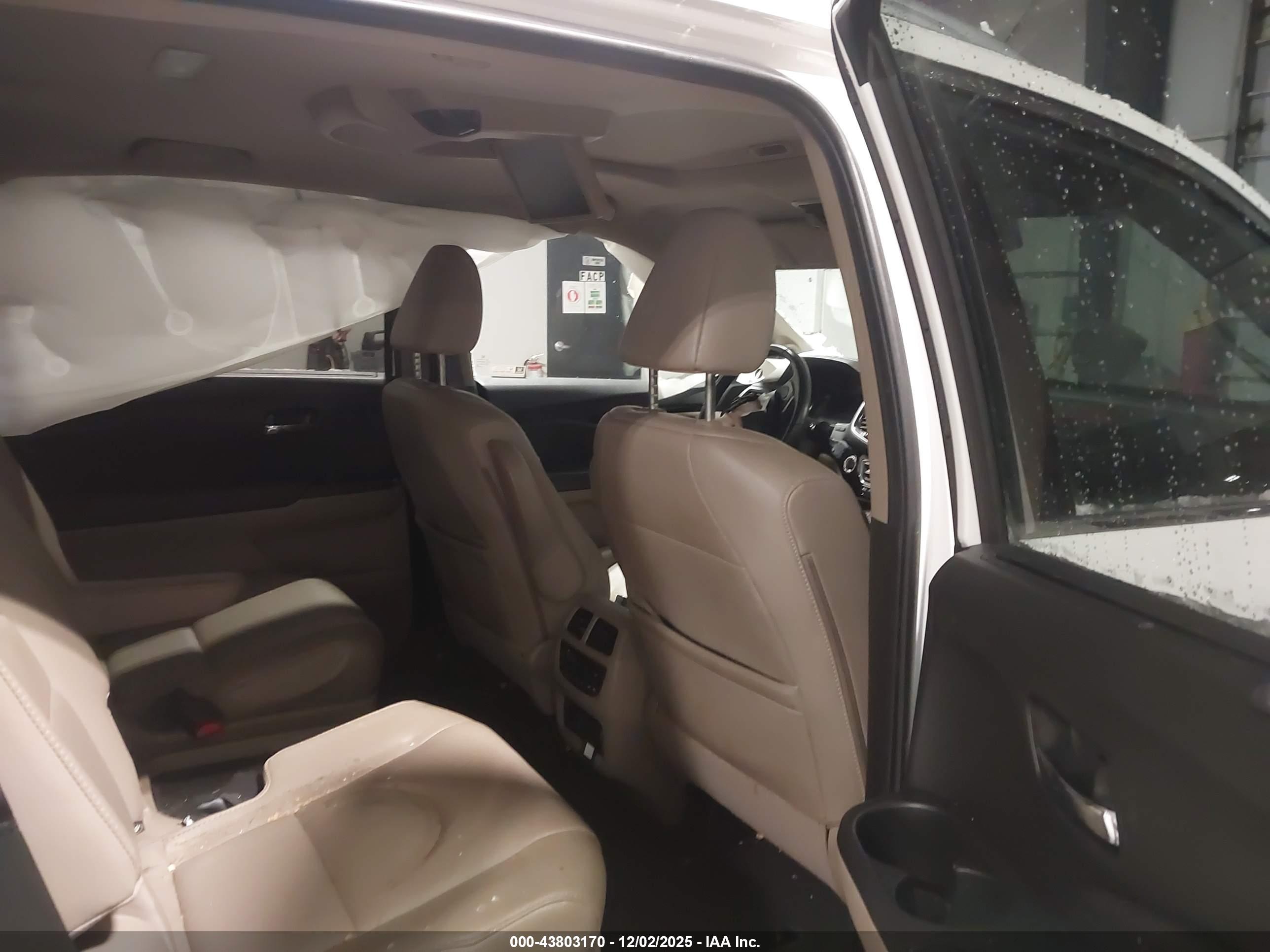 HONDA PILOT image 8