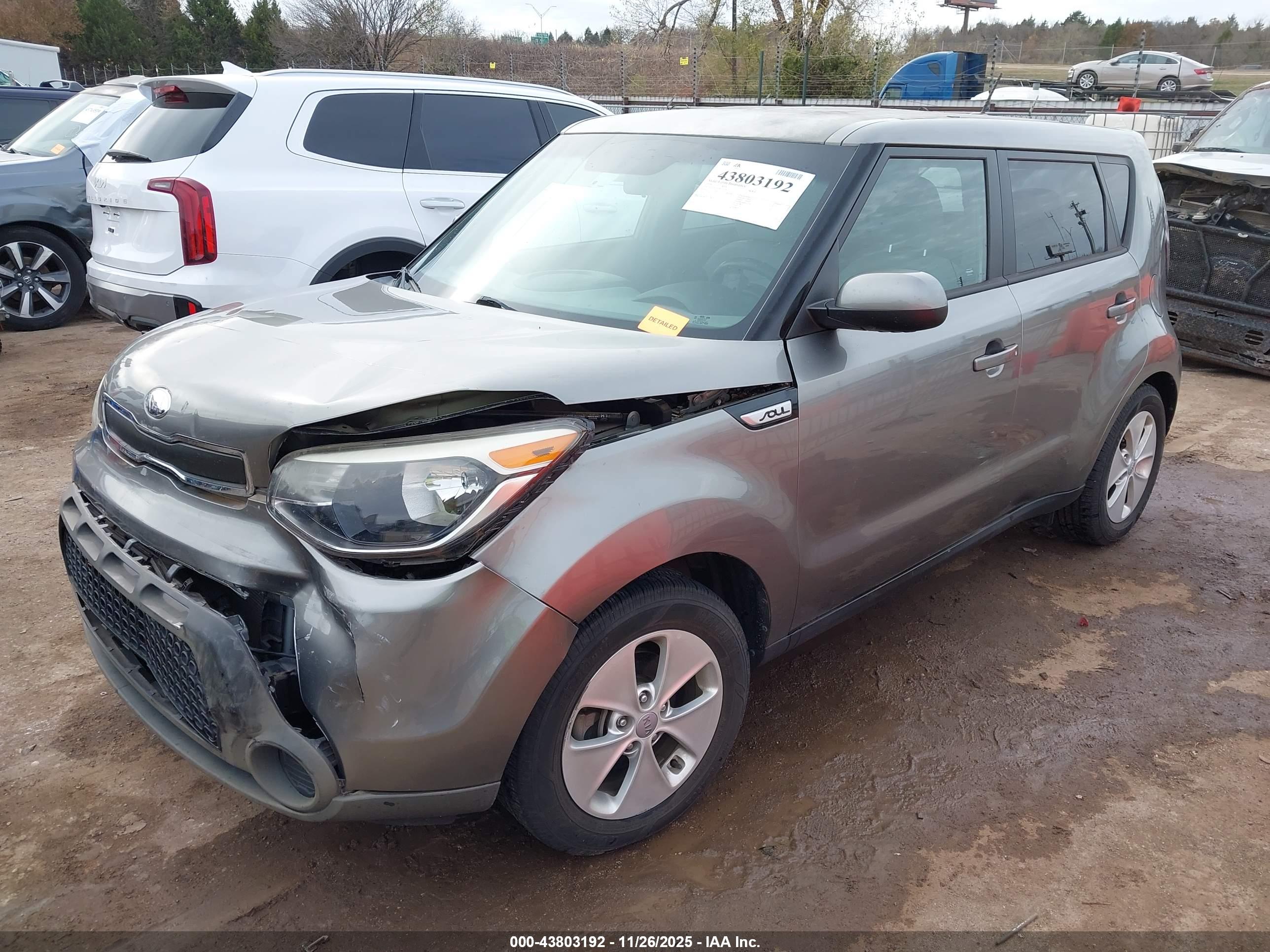 KIA SOUL image 2