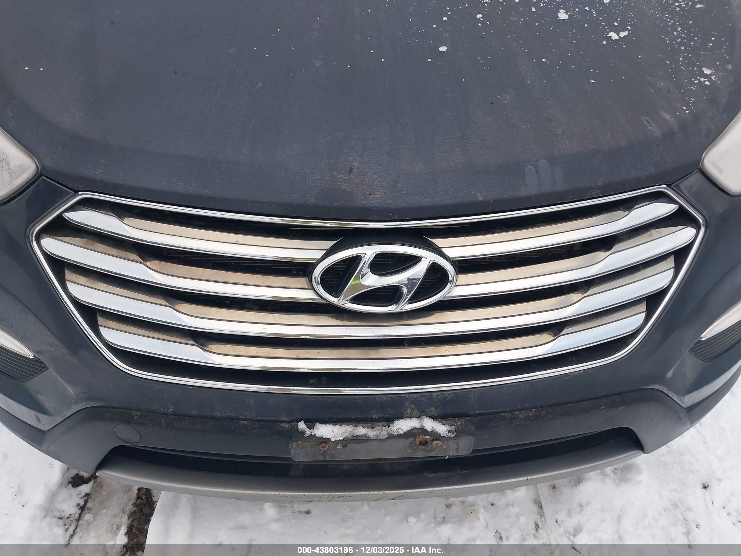 HYUNDAI SANTA image 6