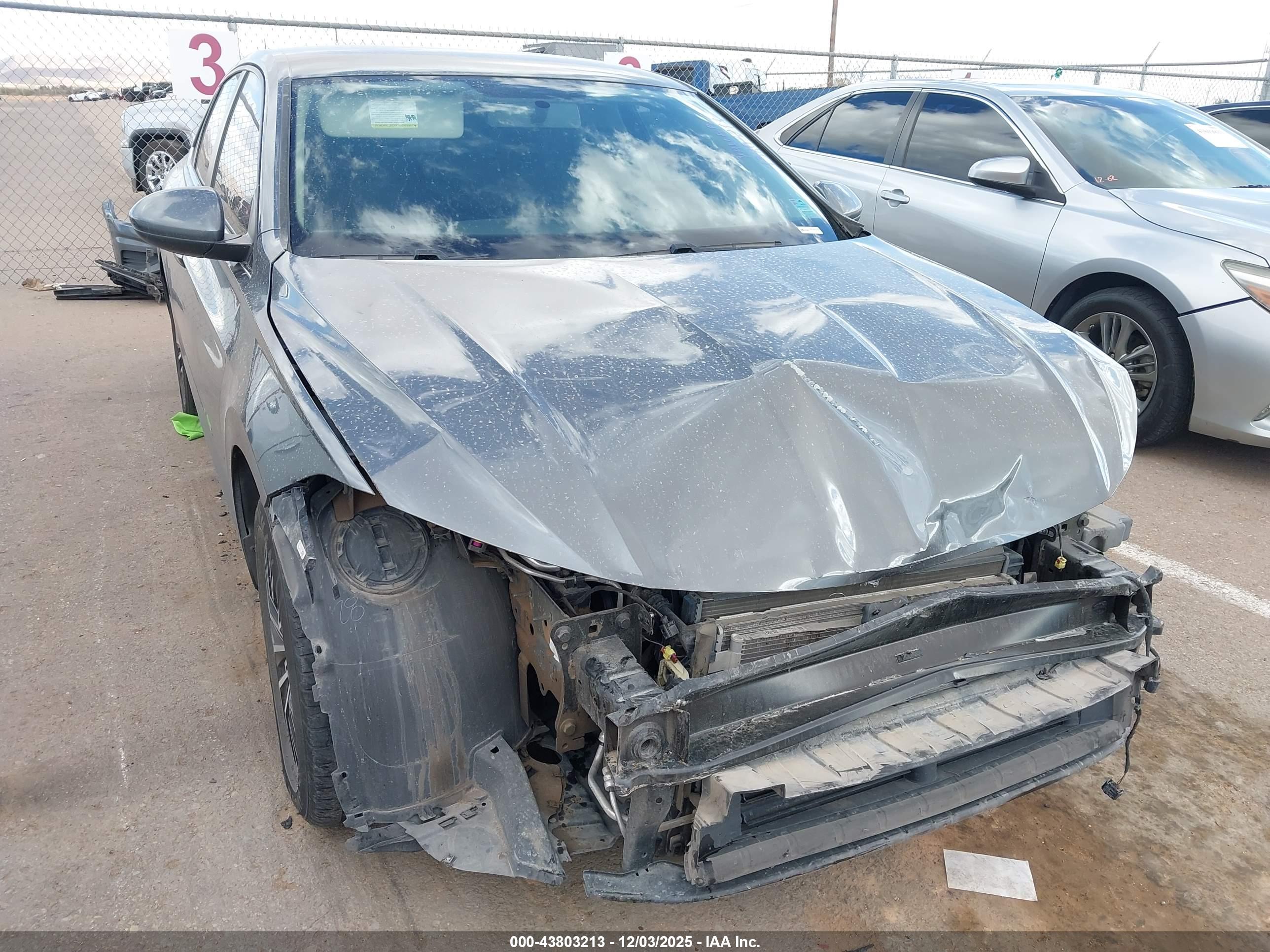 VOLKSWAGEN JETTA image 6