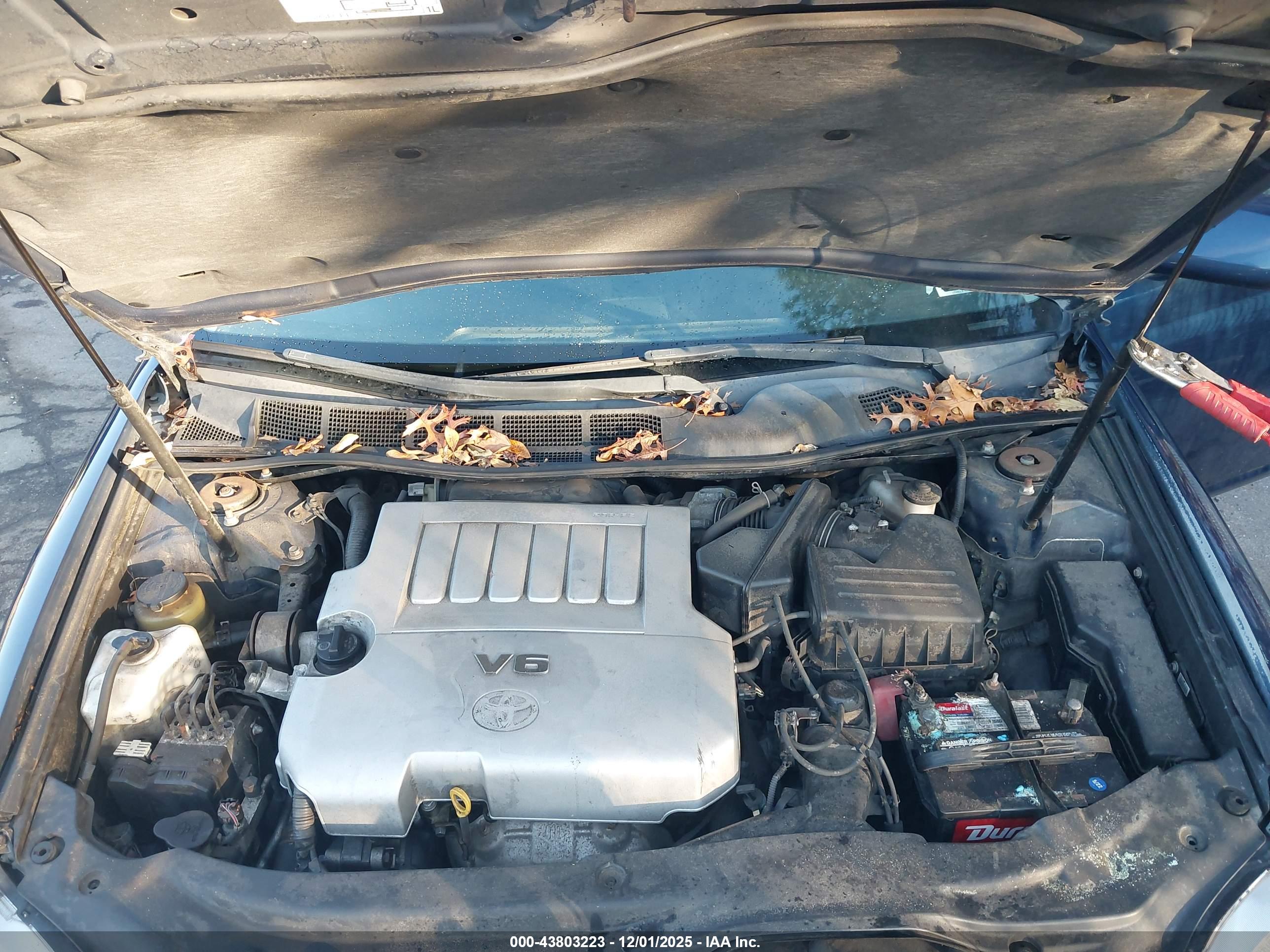 TOYOTA AVALON image 10