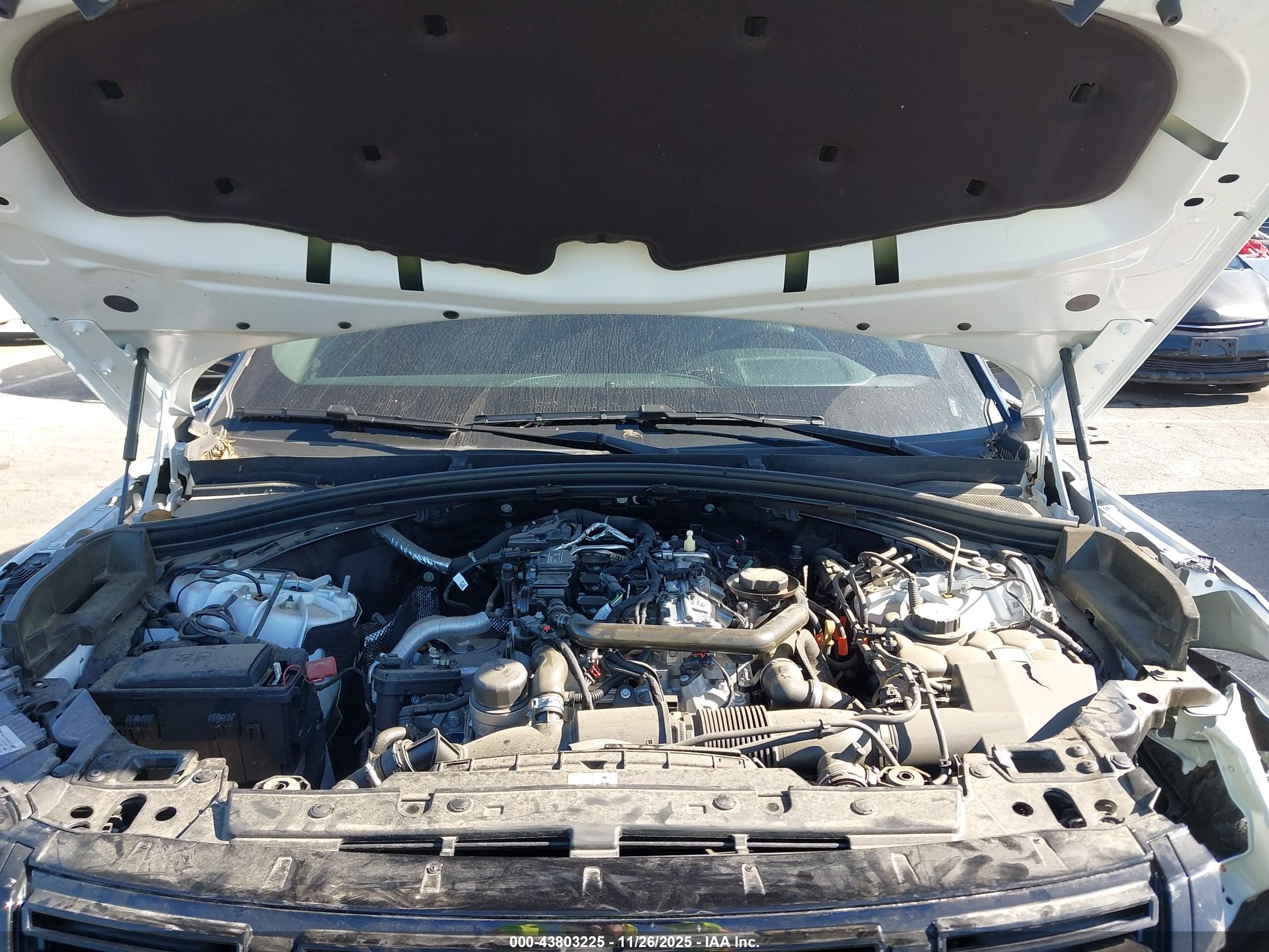 LAND ROVER image 10