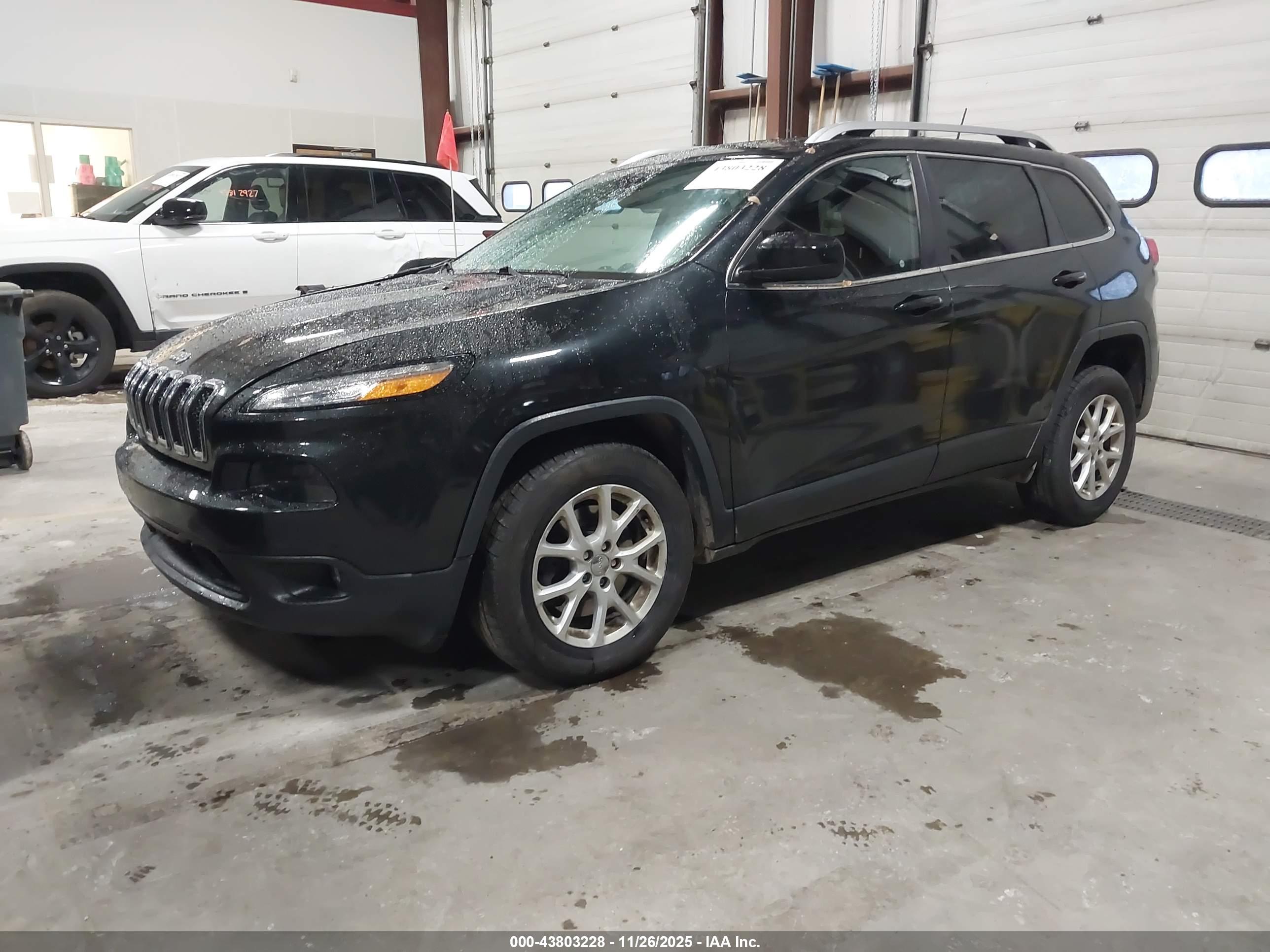 JEEP CHEROKEE image 2