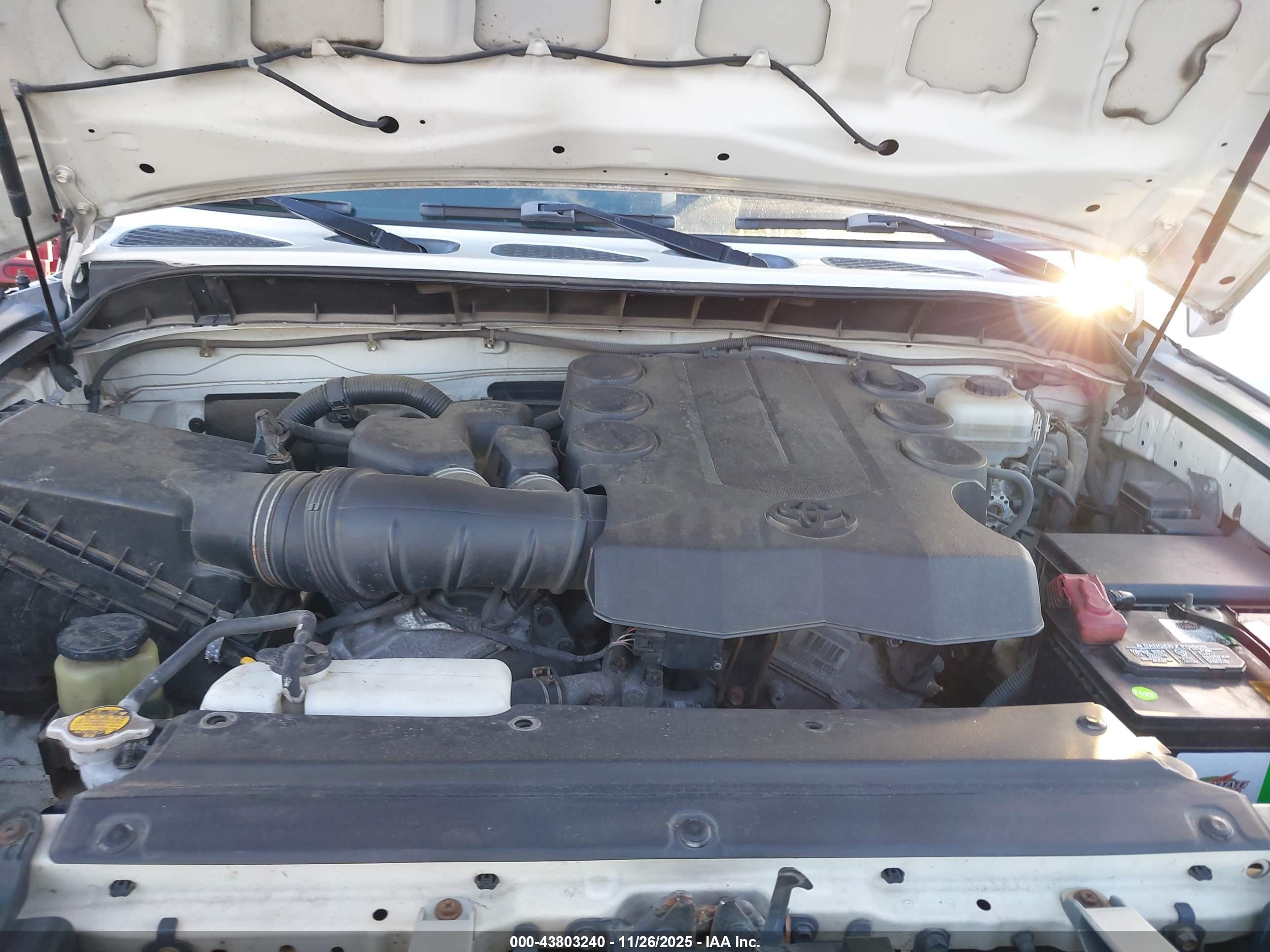TOYOTA FJ image 10