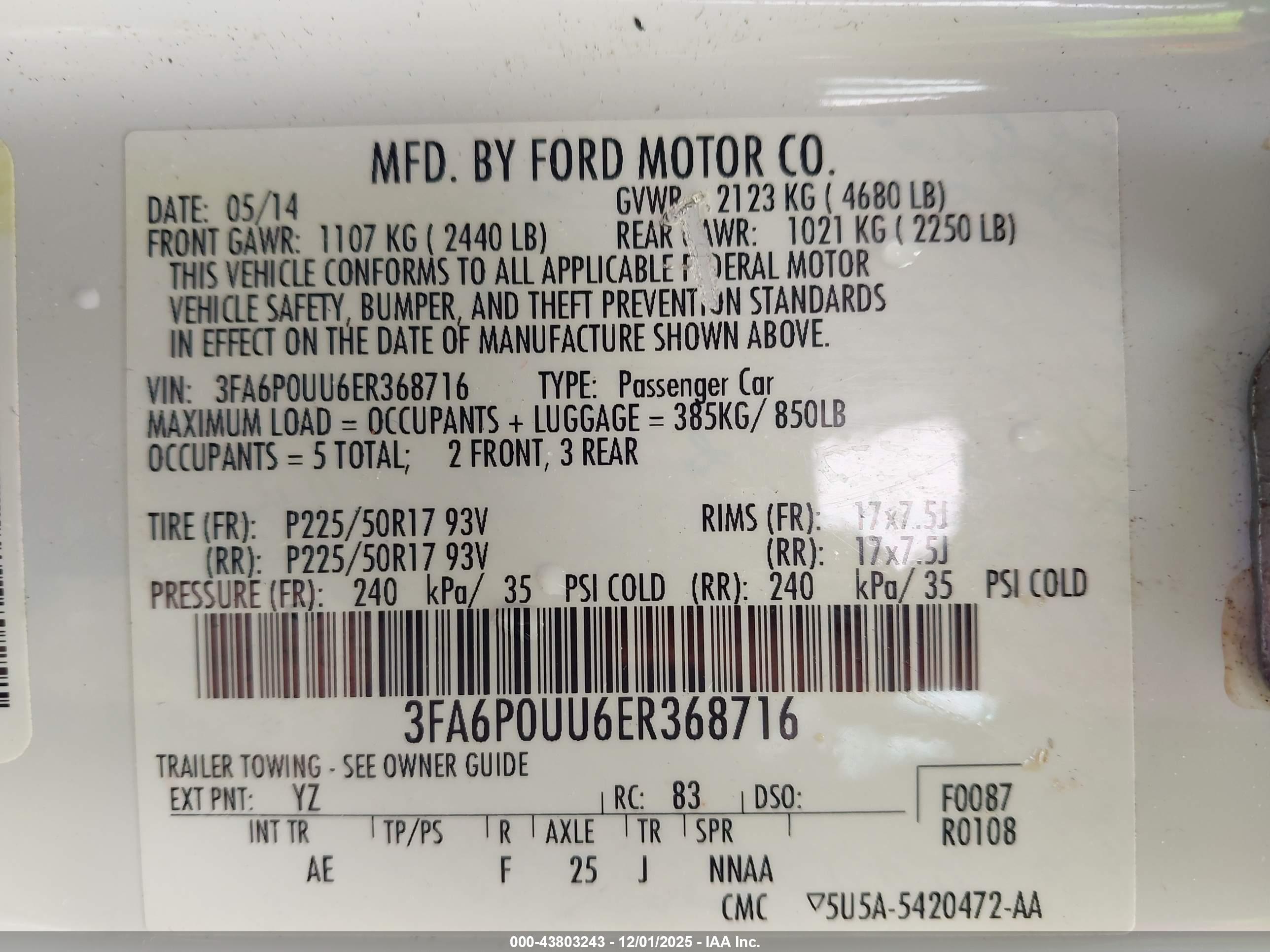 FORD FUSION image 9