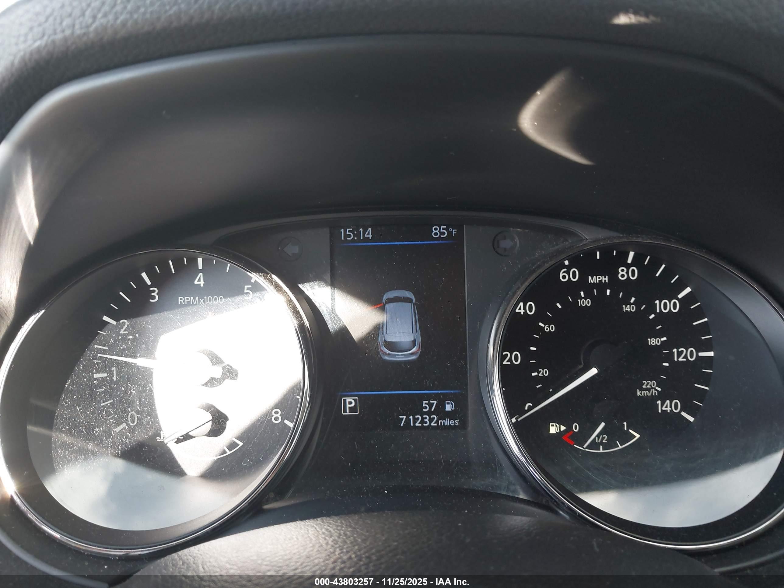 NISSAN ROGUE image 7