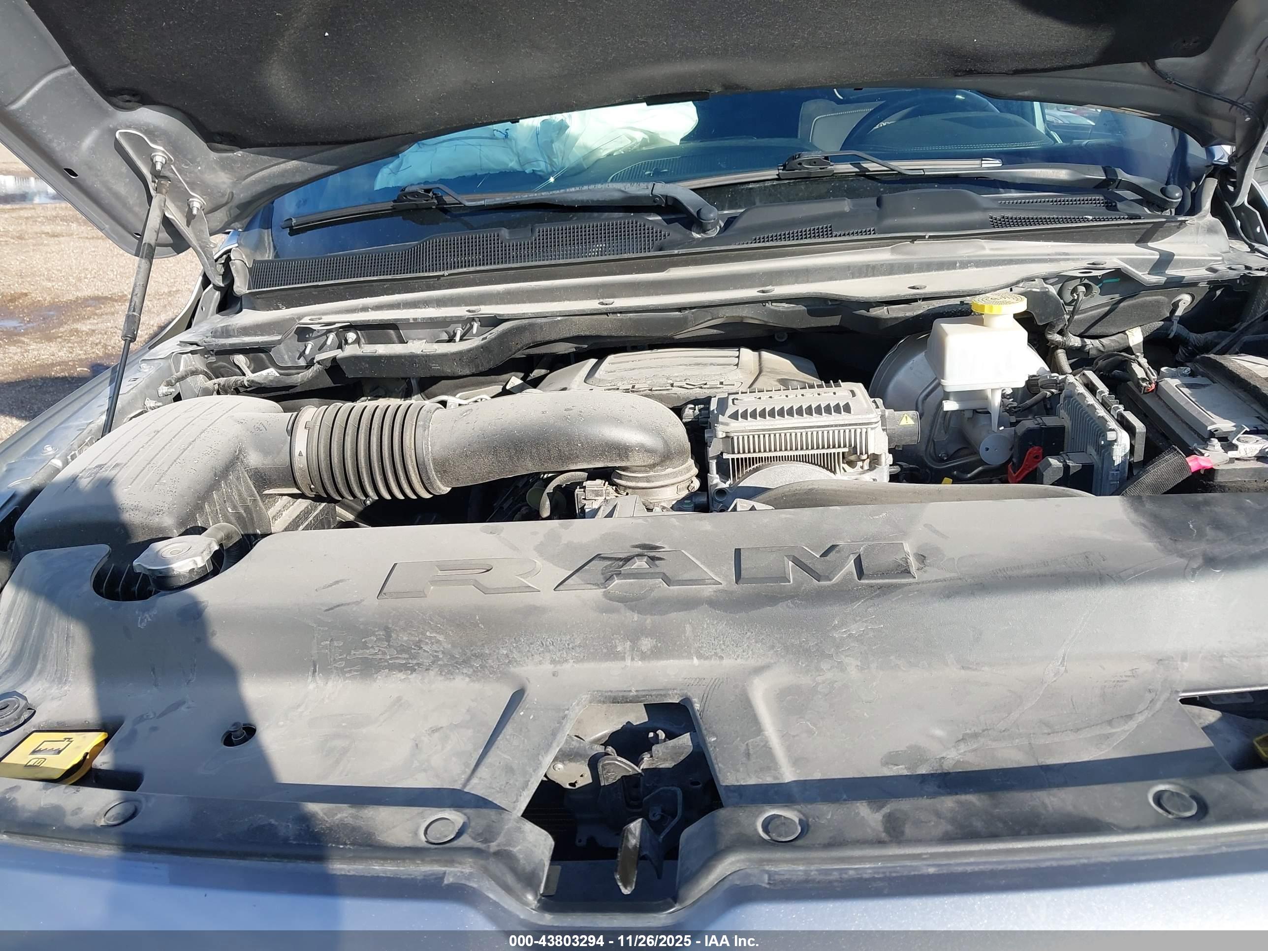 RAM 1500 image 10