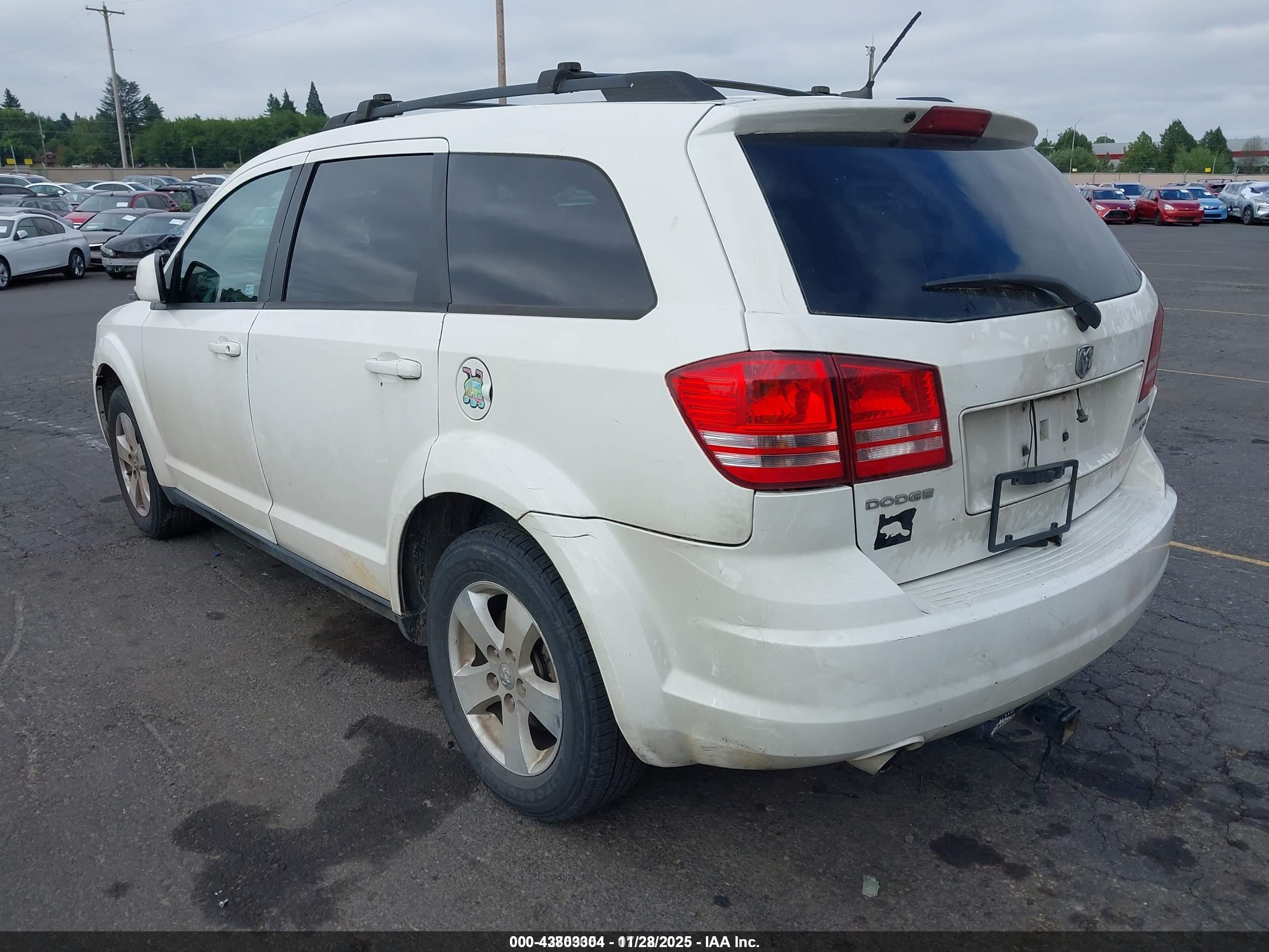 DODGE JOURNEY image 3