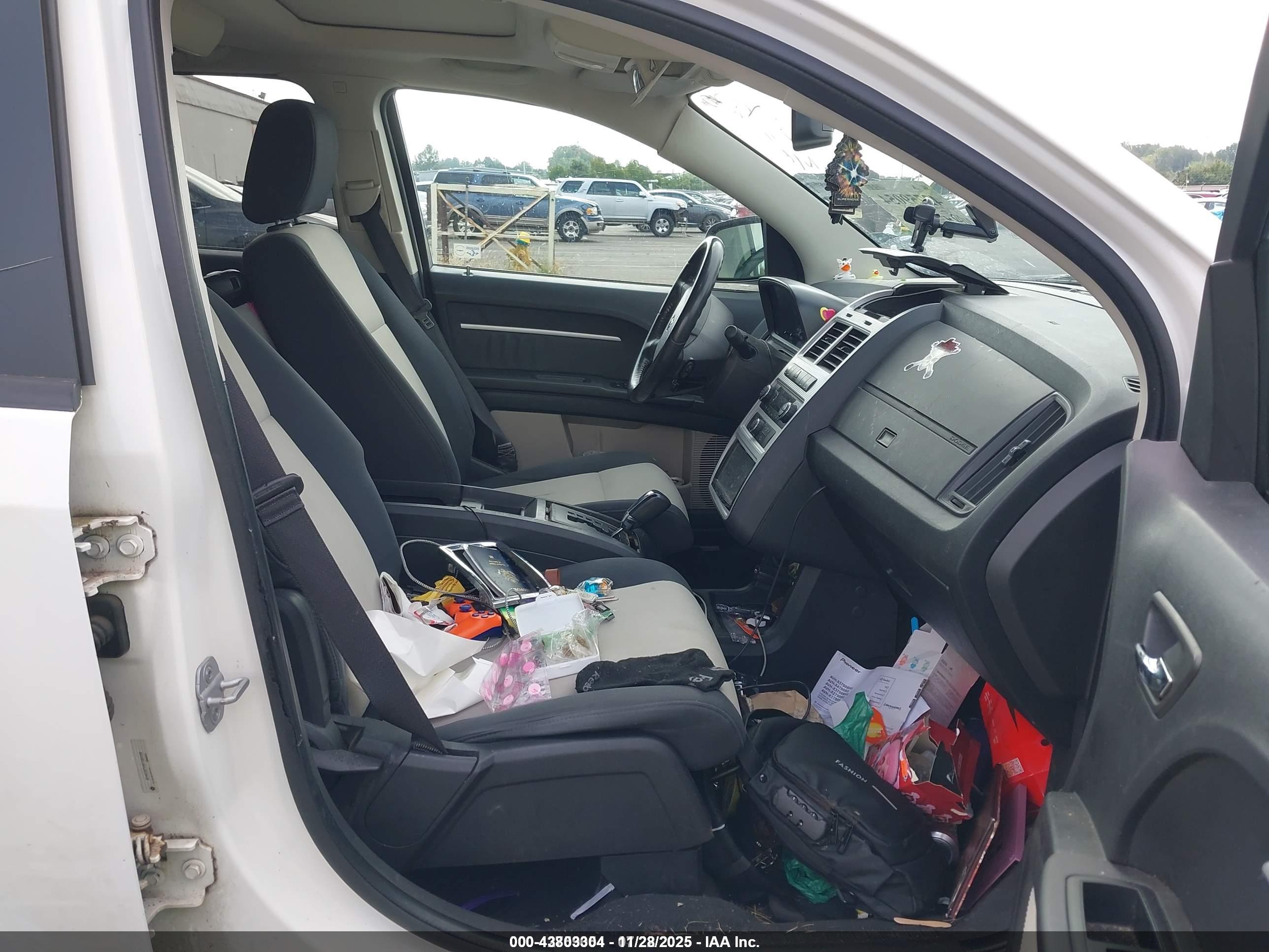 DODGE JOURNEY image 5