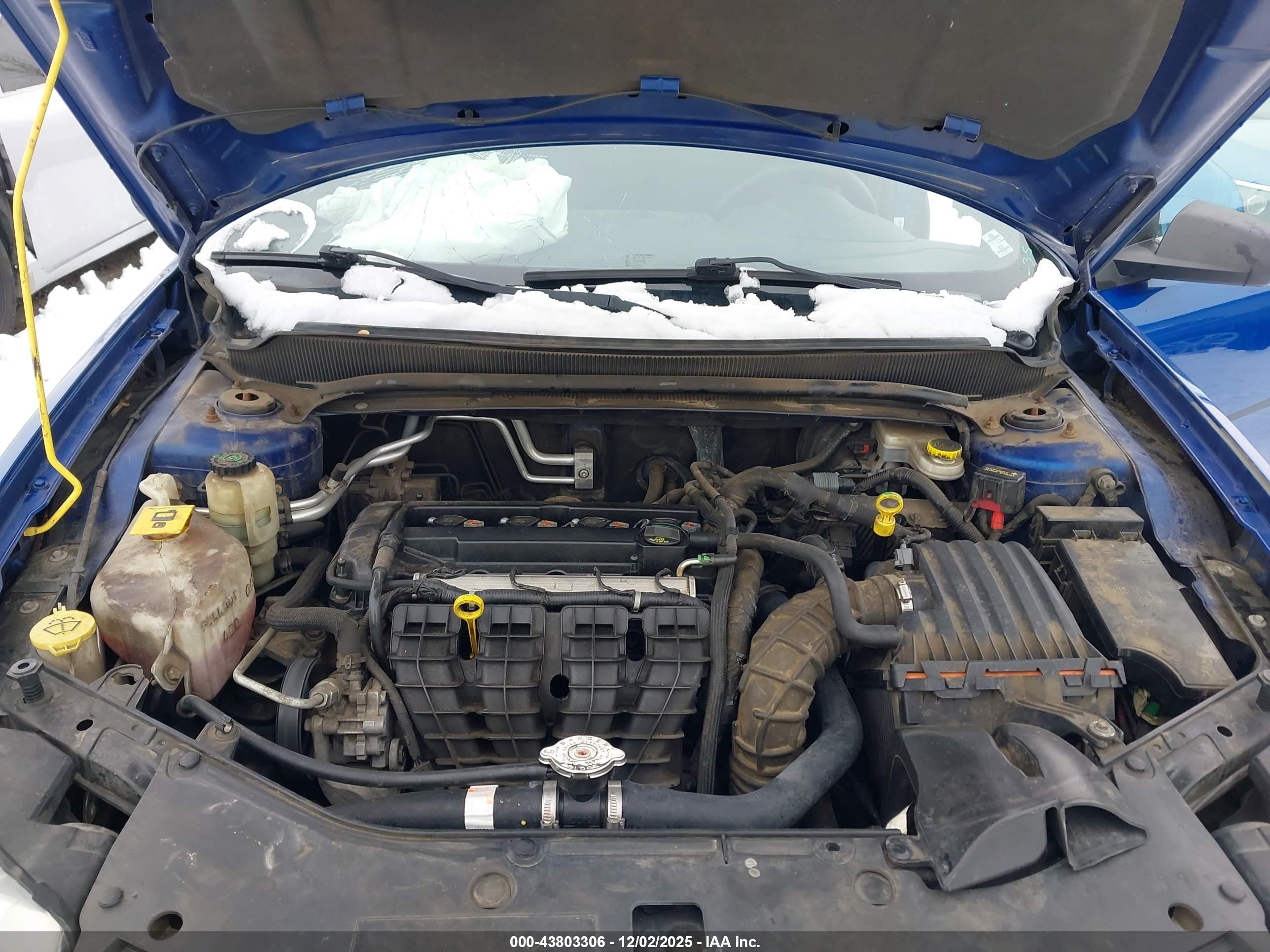 DODGE AVENGER image 10