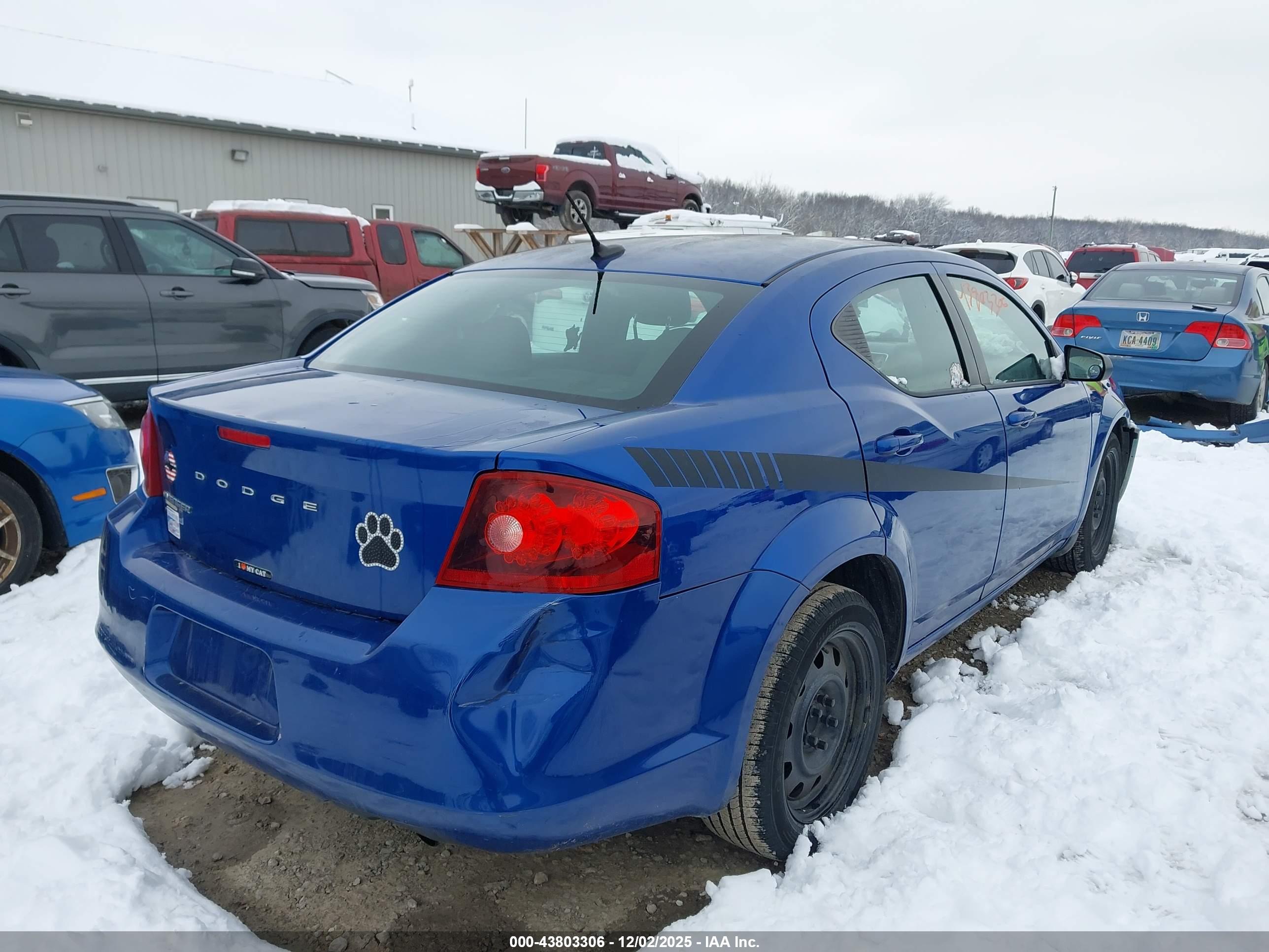 DODGE AVENGER image 4