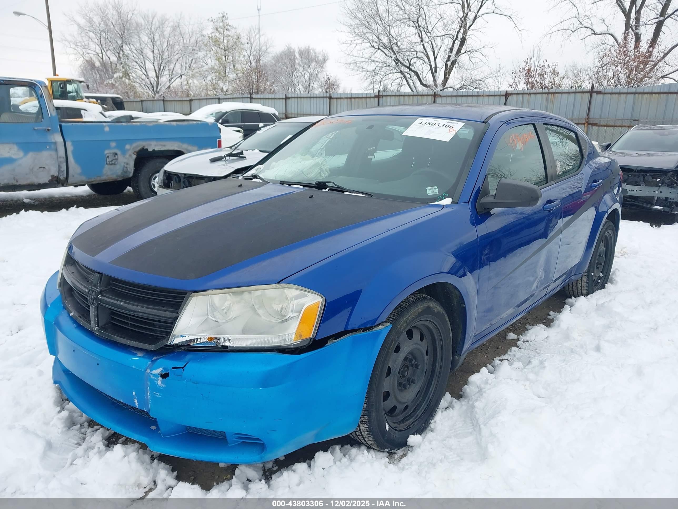 DODGE AVENGER image 6