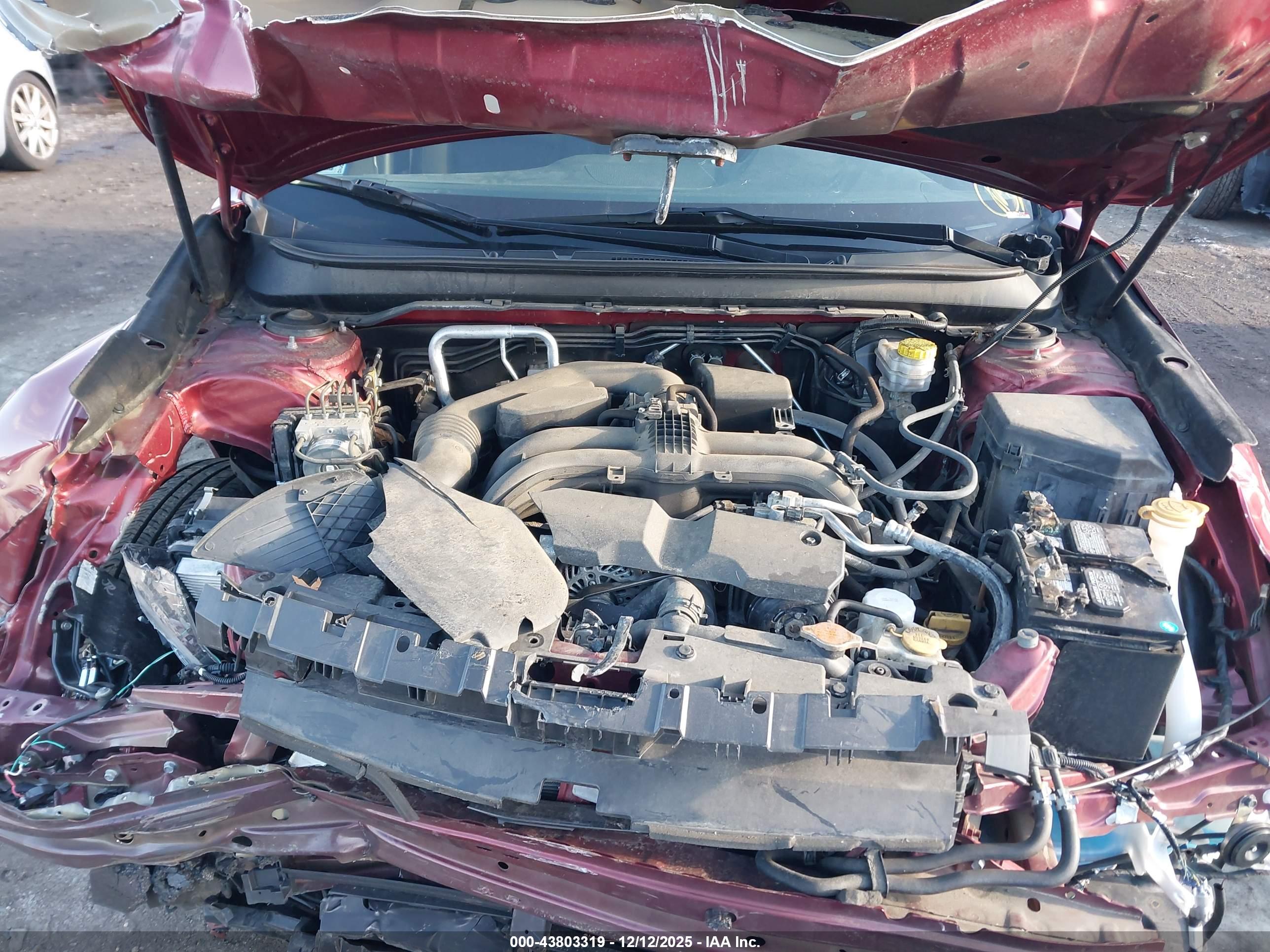 SUBARU OUTBACK image 10