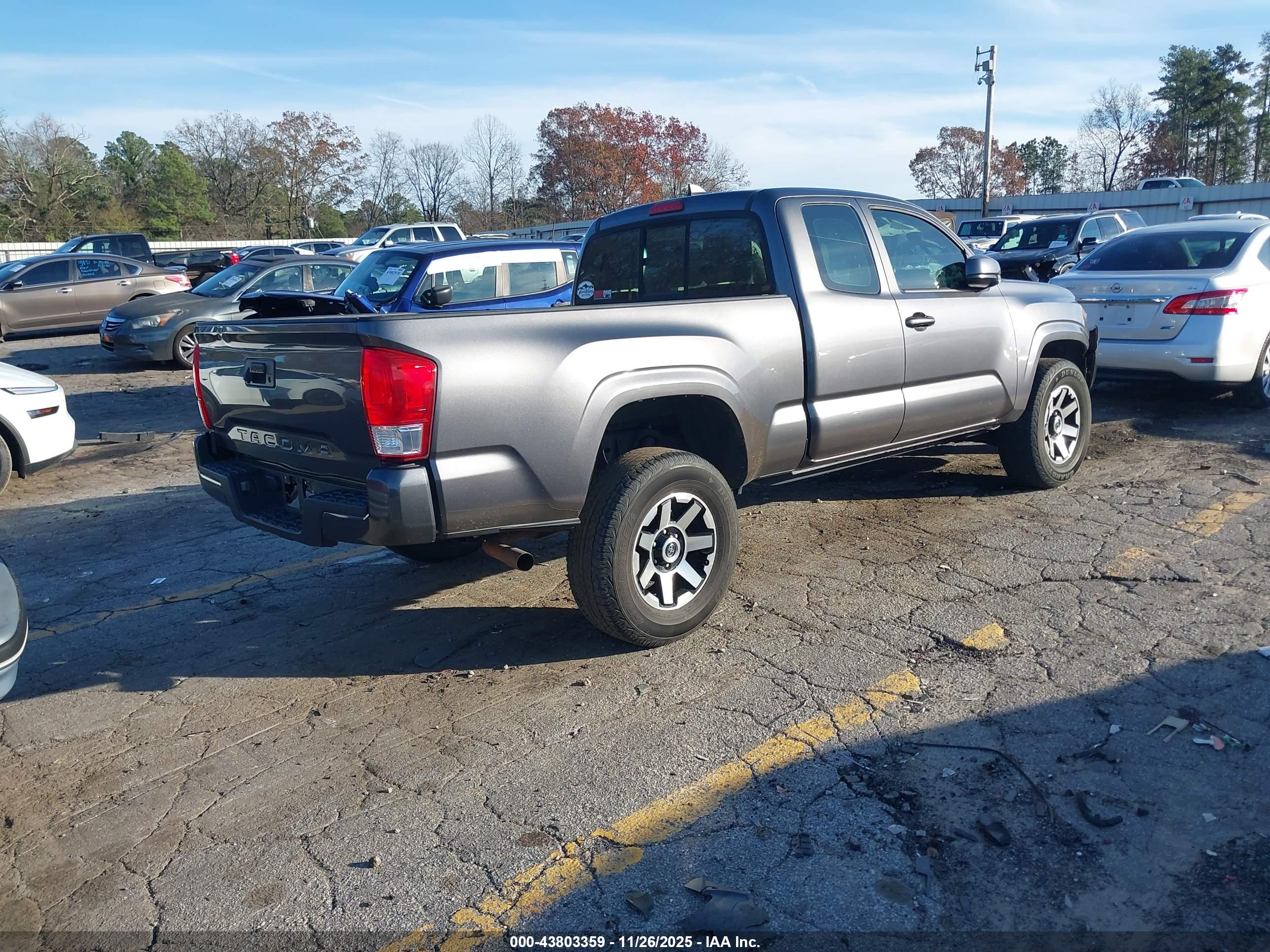 TOYOTA TACOMA image 4