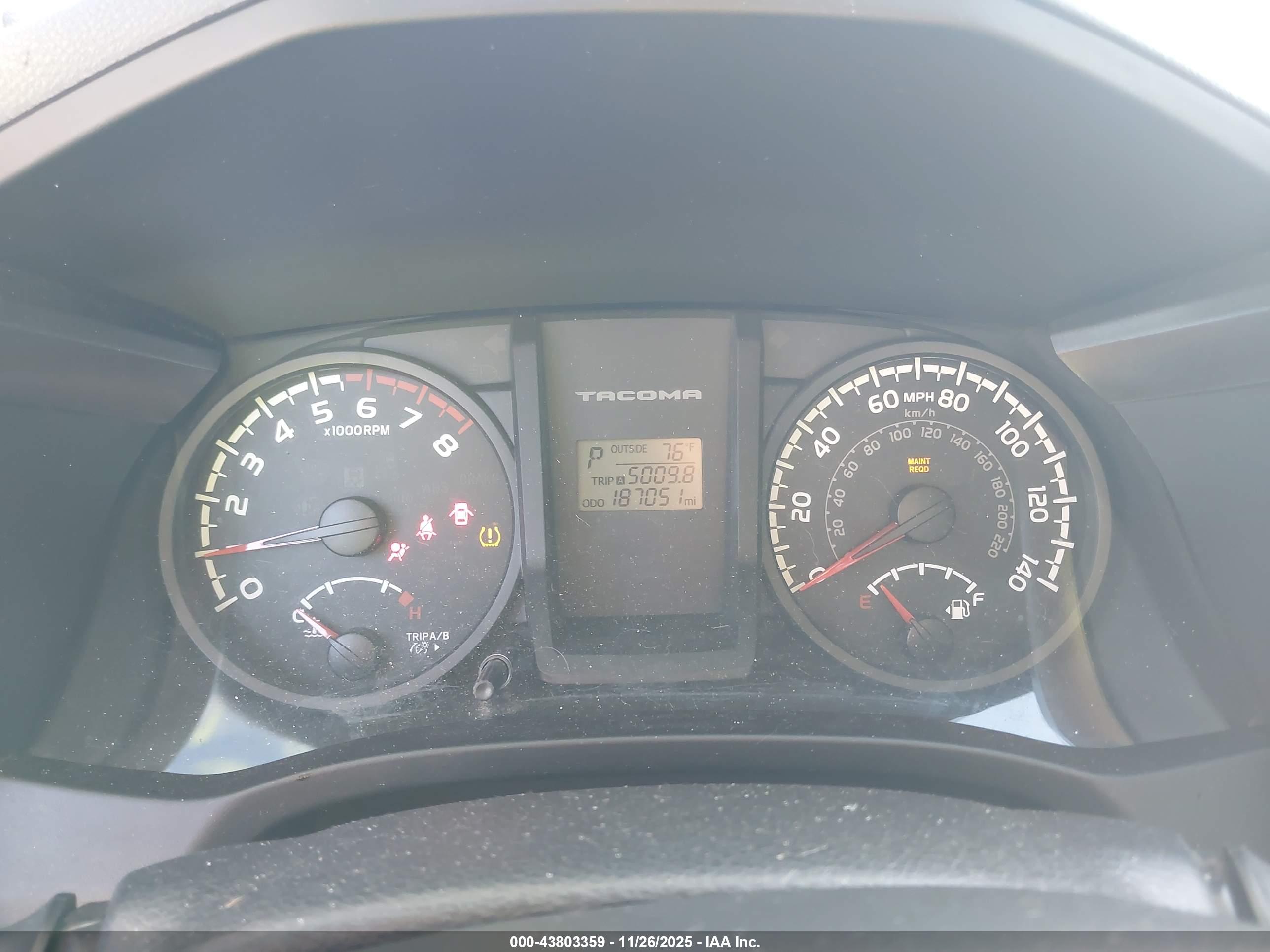 TOYOTA TACOMA image 7