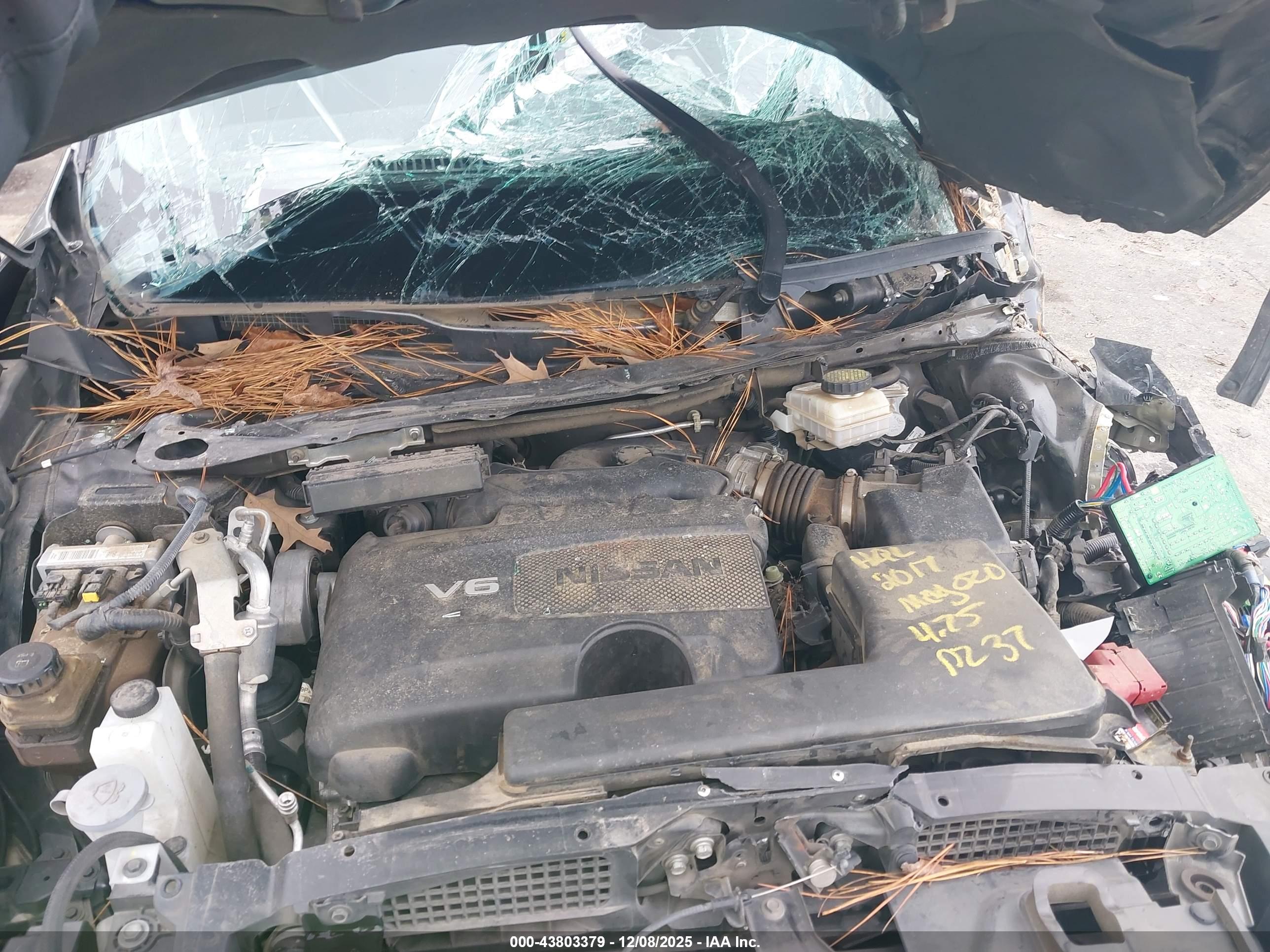 NISSAN PATHFINDER image 10