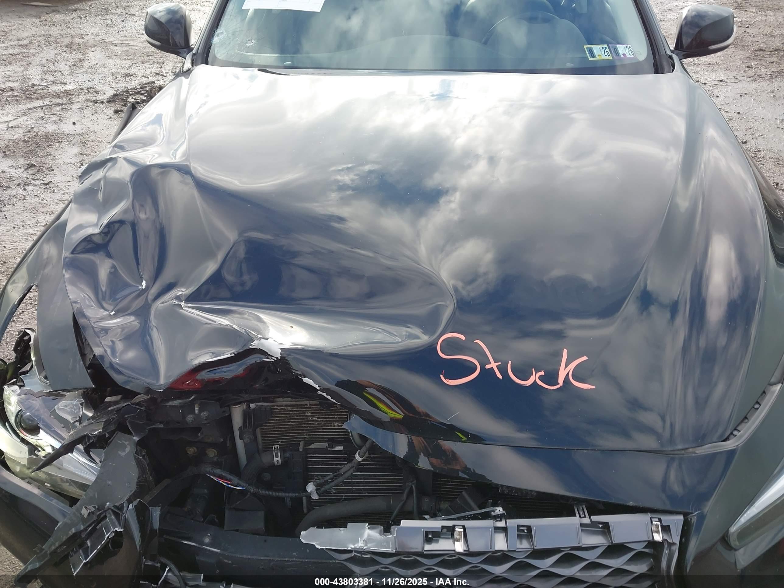 INFINITI Q50 image 10