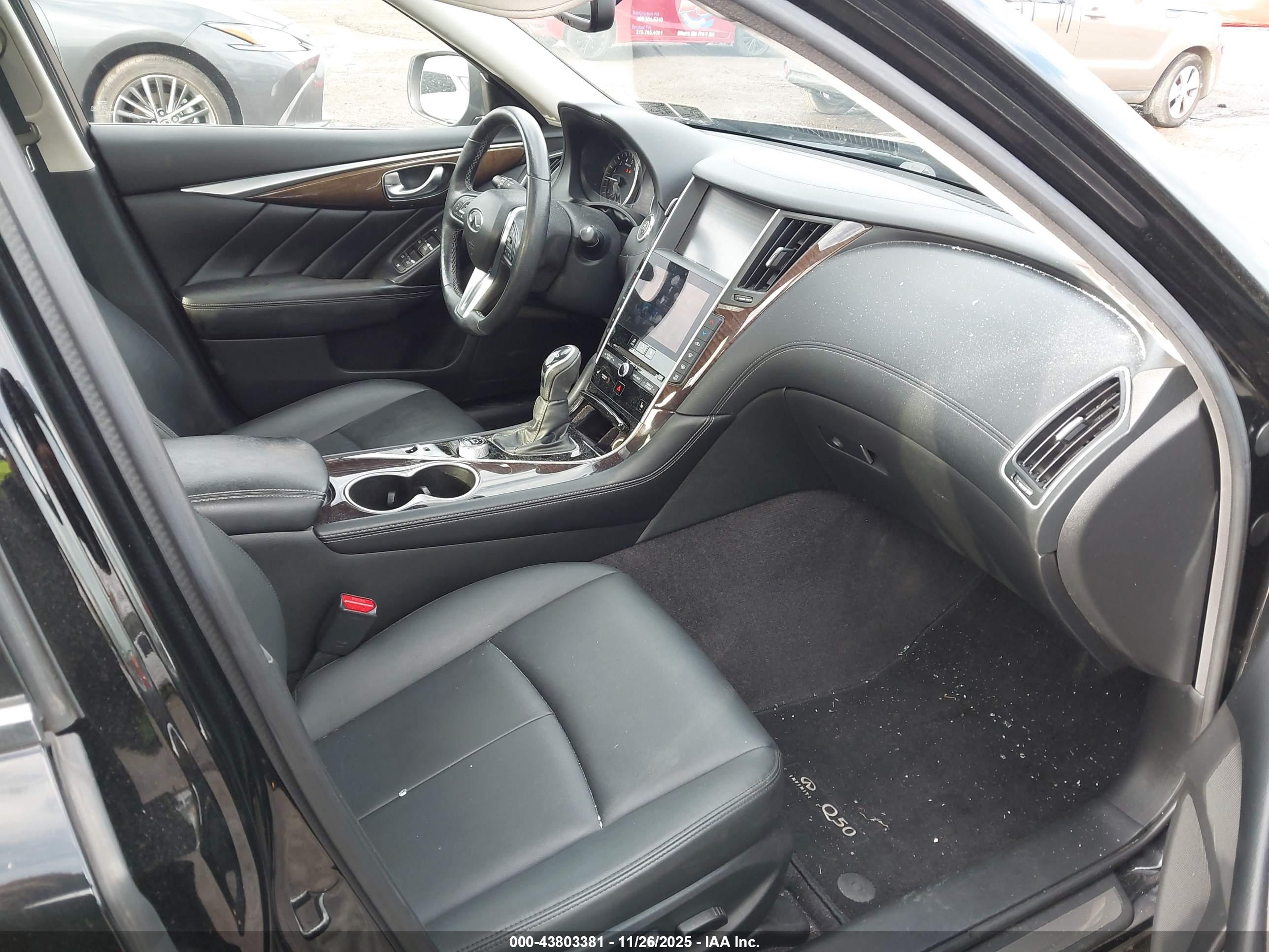INFINITI Q50 image 5