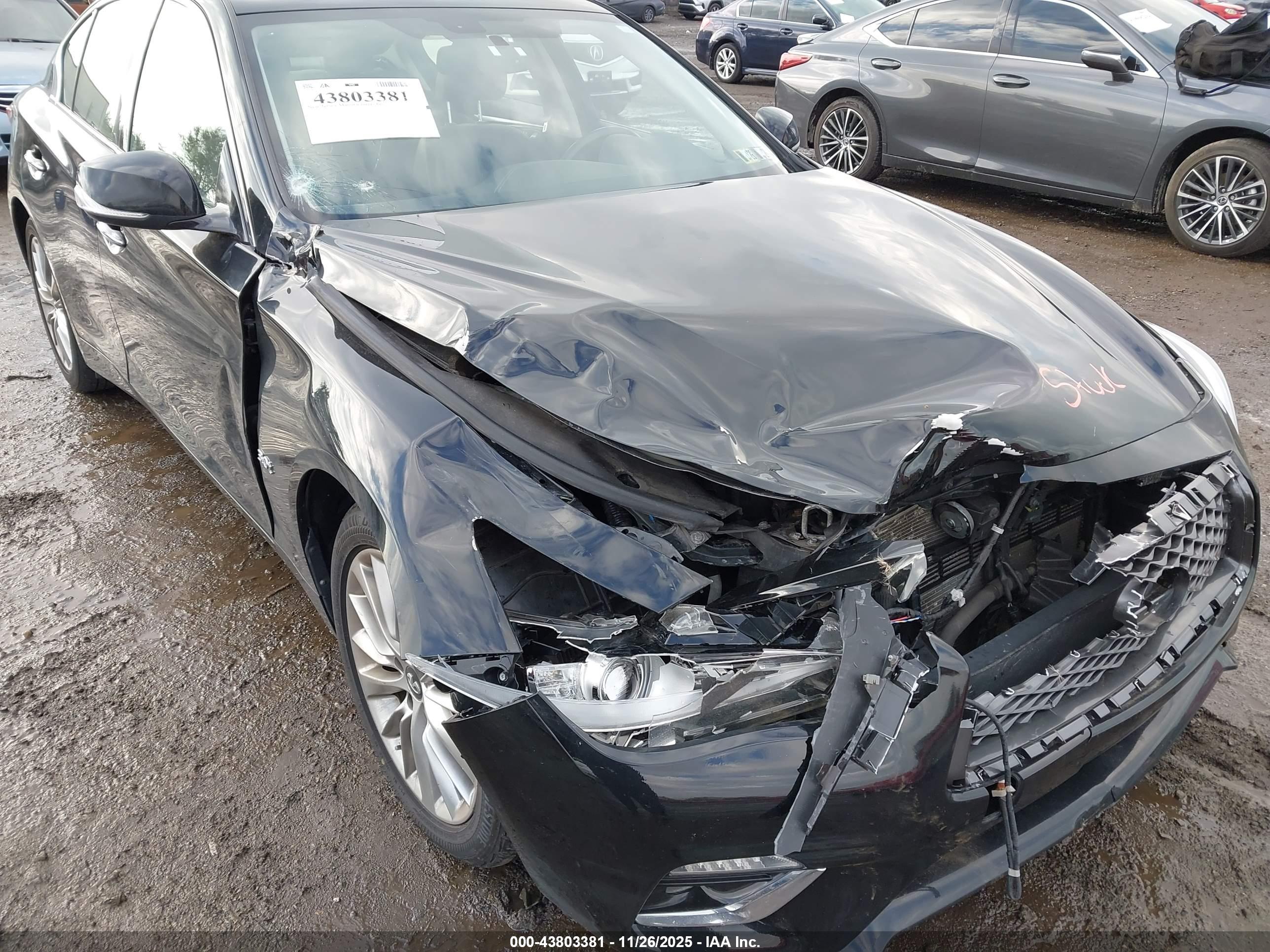 INFINITI Q50 image 6
