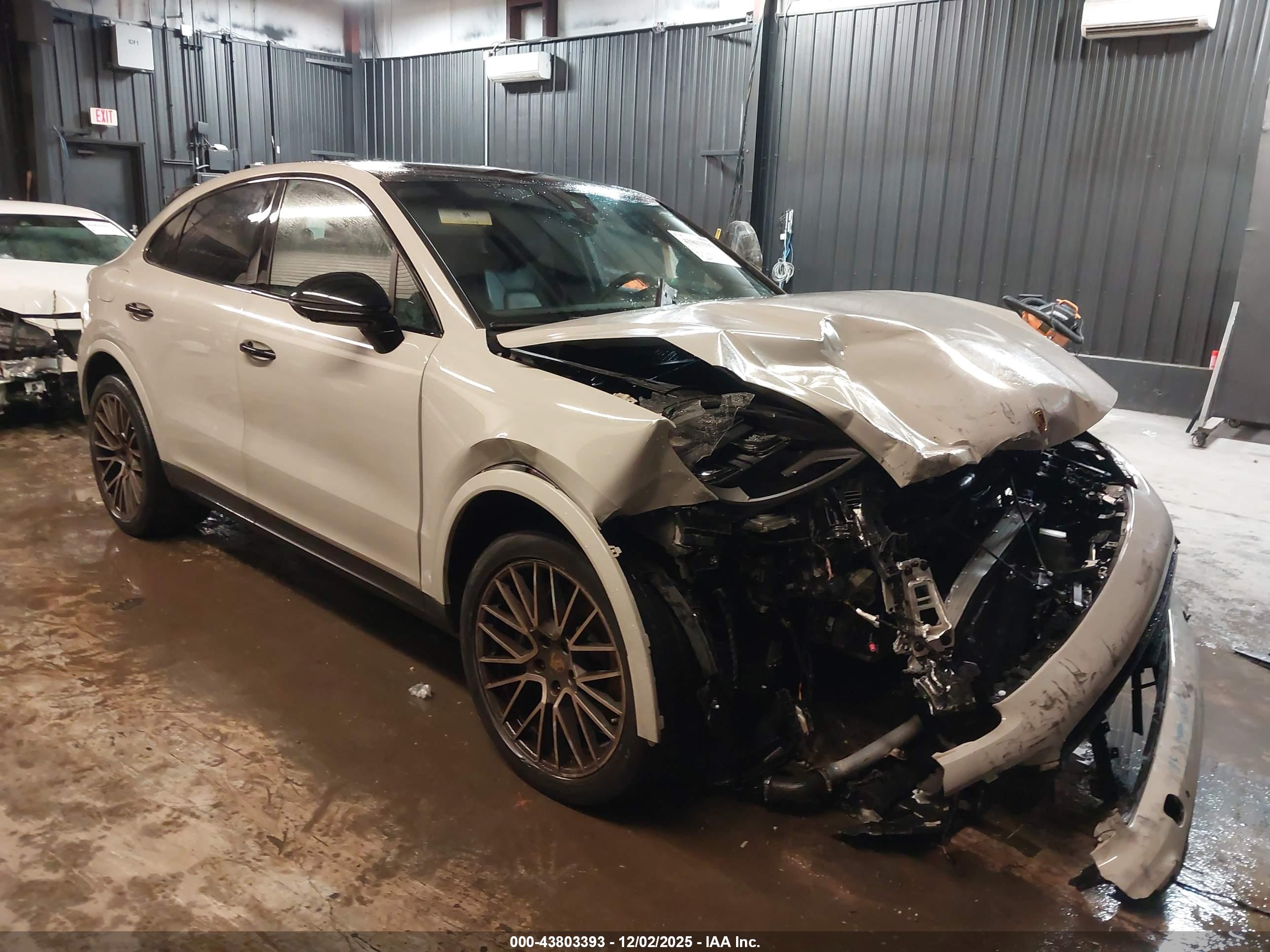 PORSCHE CAYENNE image 6