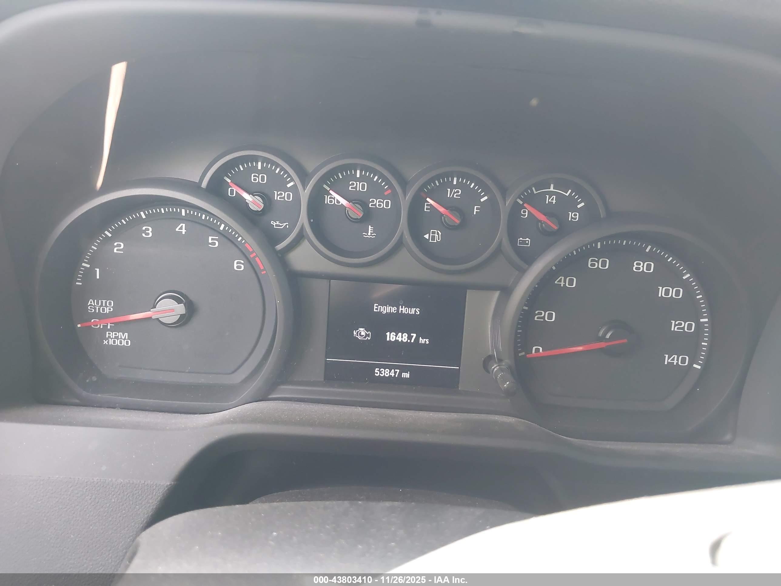 CHEVROLET SILVERADO image 7