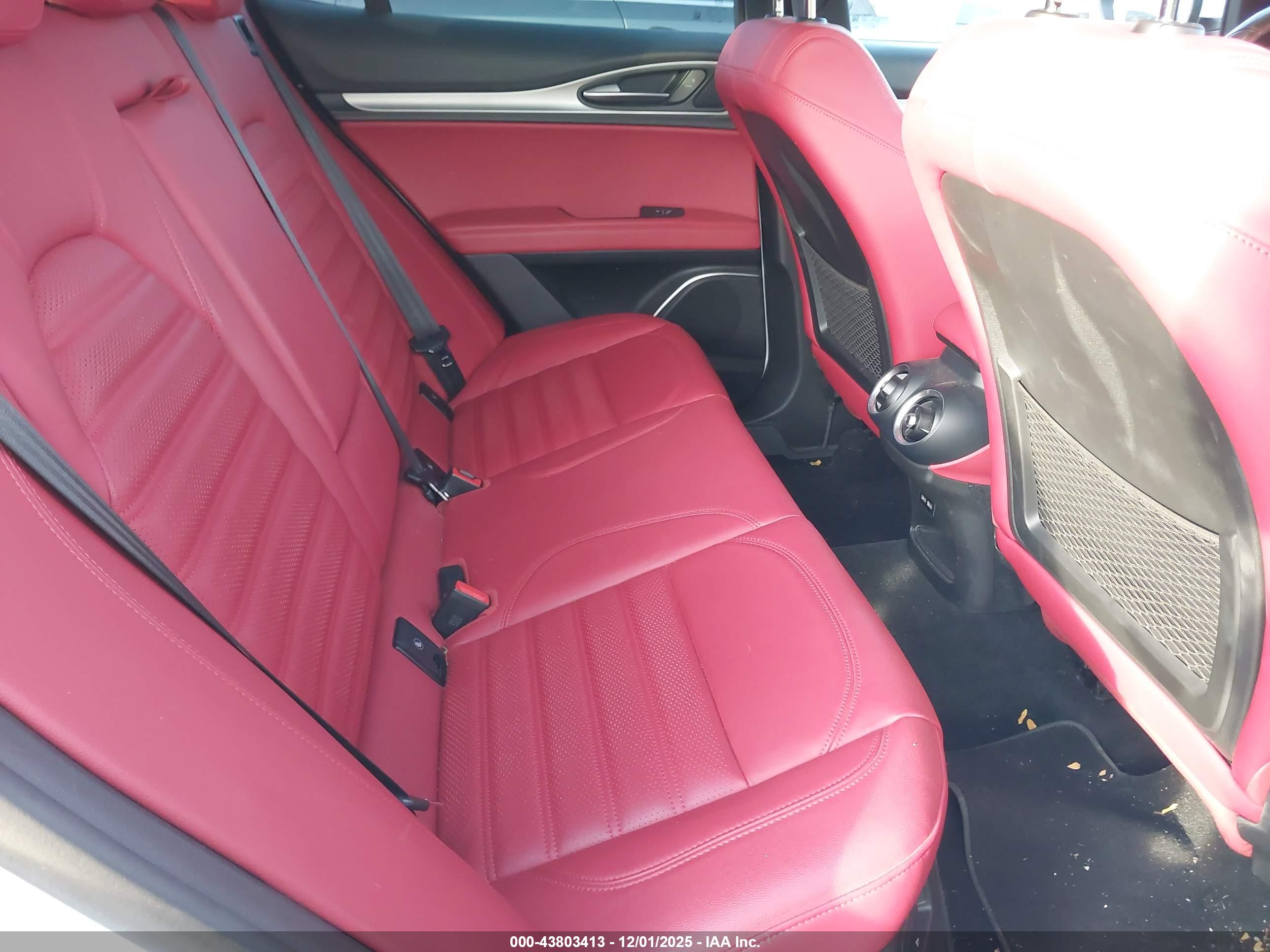 ALFA ROMEO image 8