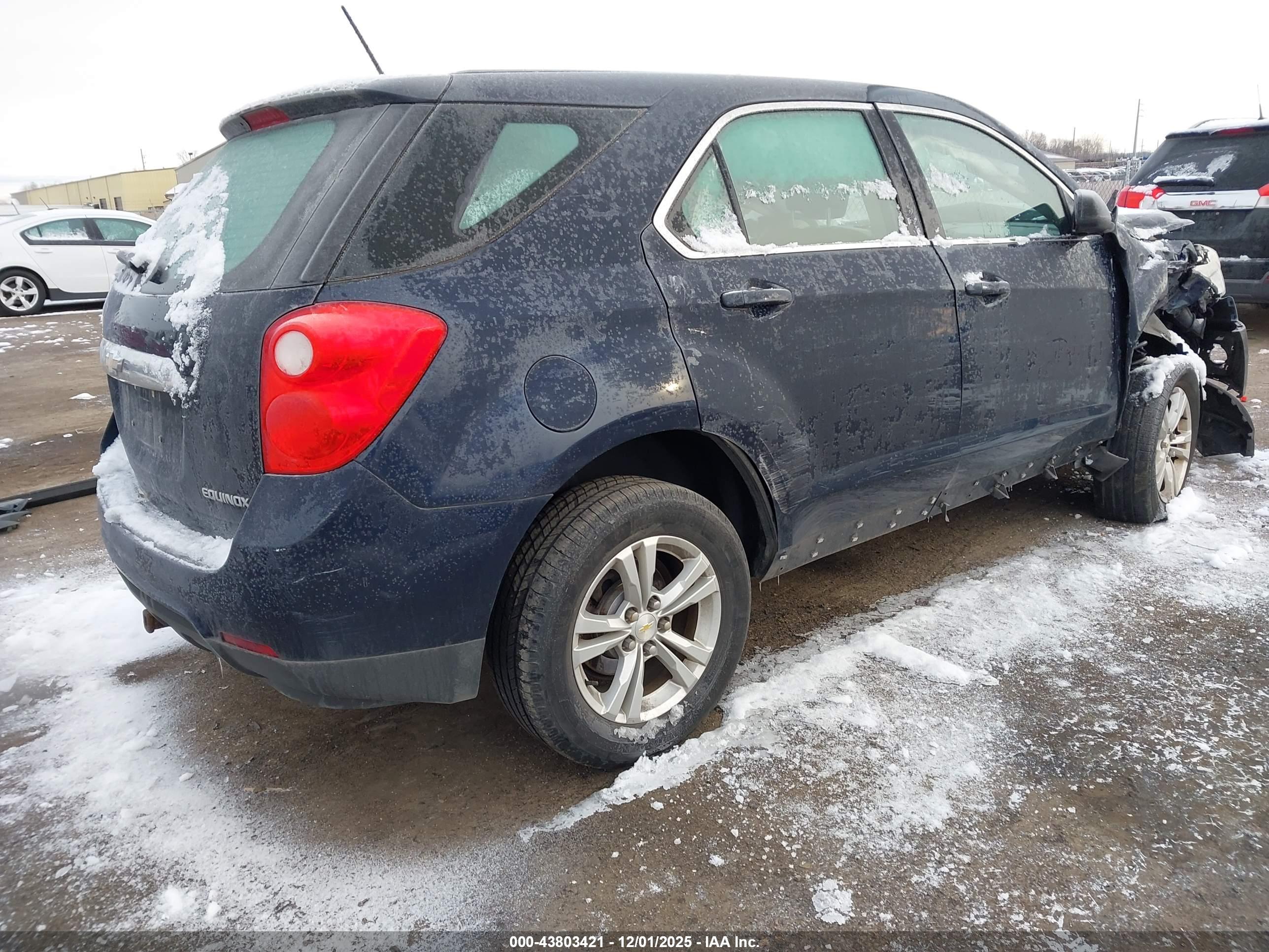 CHEVROLET EQUINOX image 4