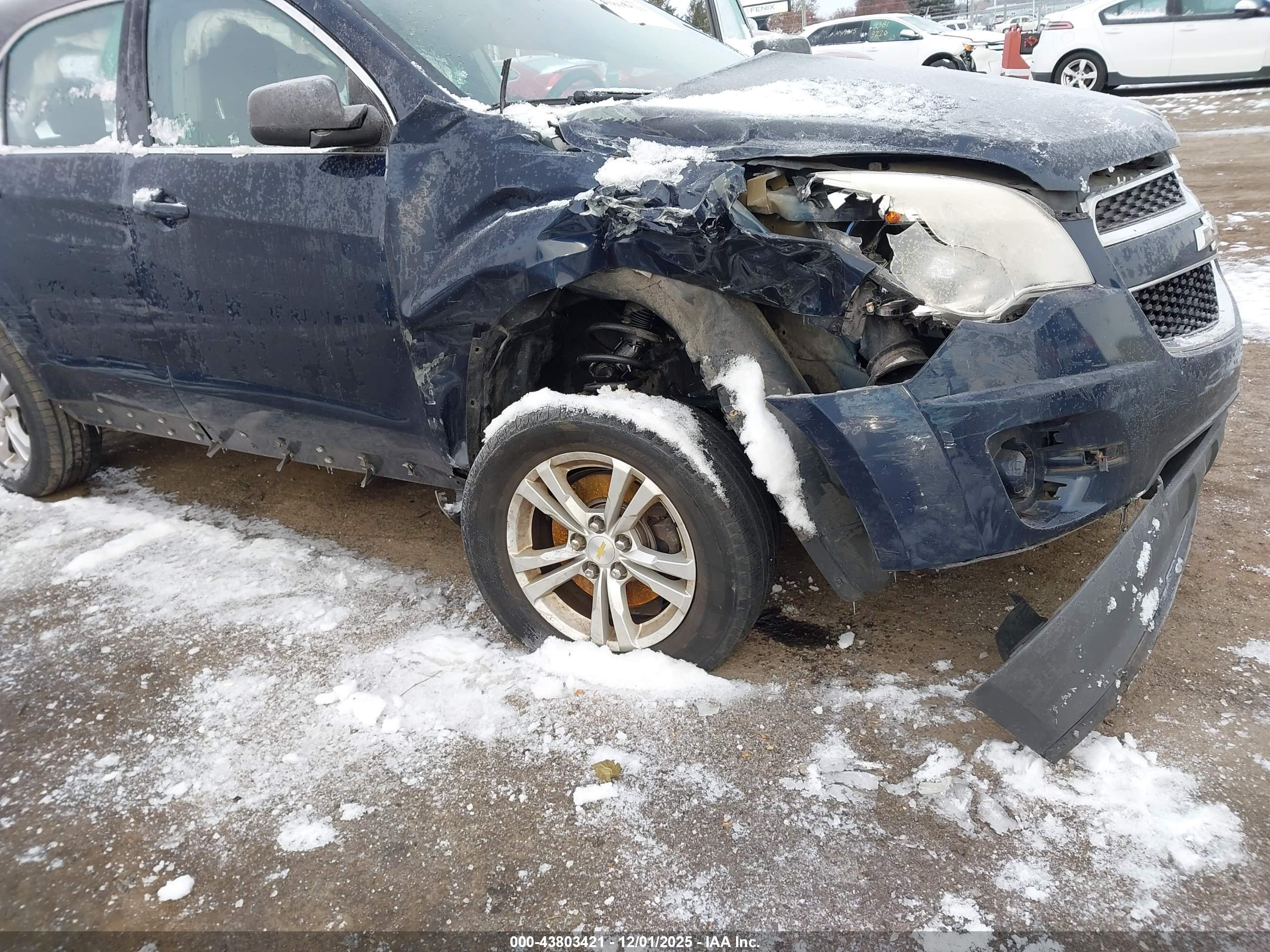 CHEVROLET EQUINOX image 6