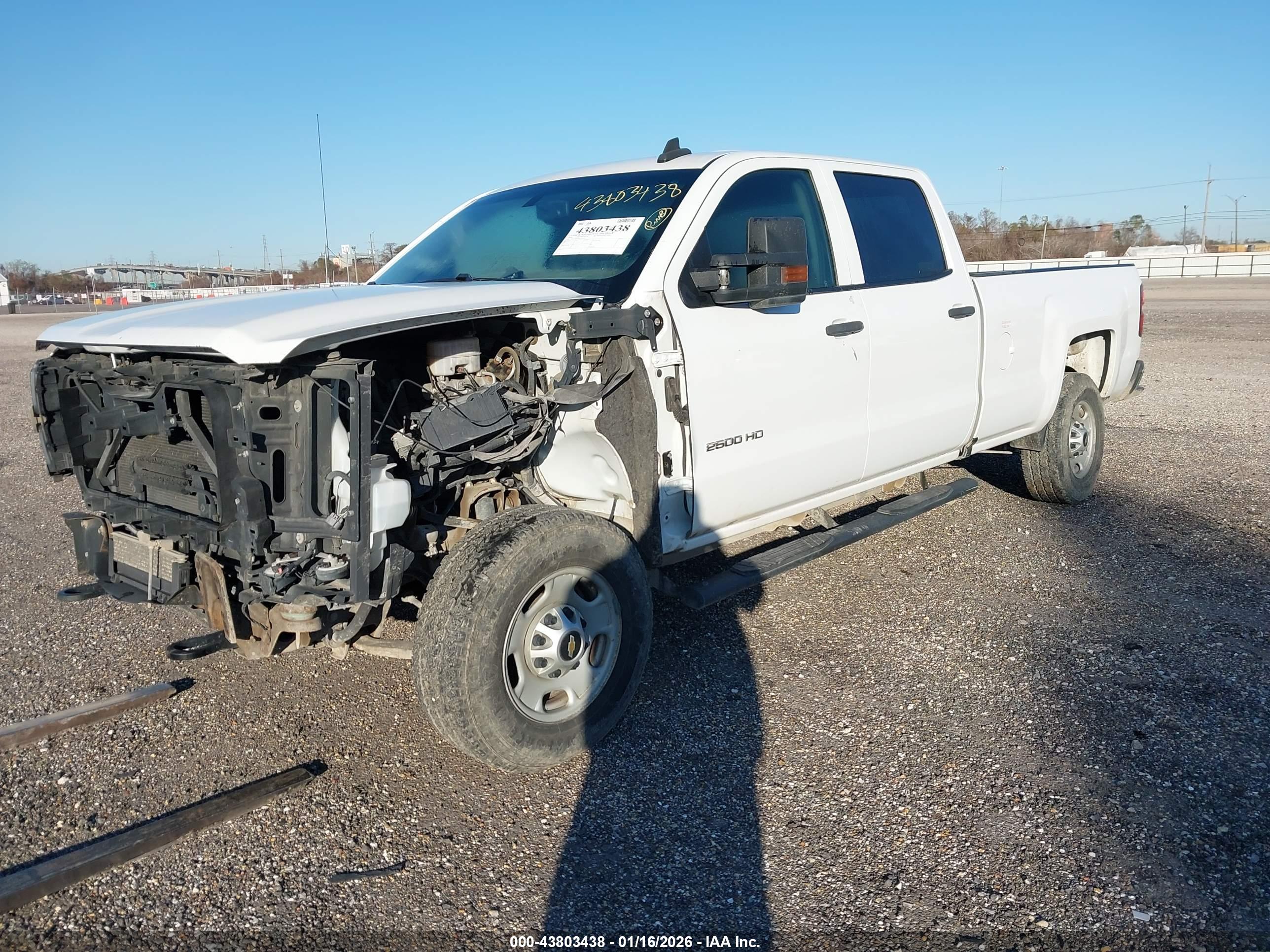 CHEVROLET SILVERADO image 2