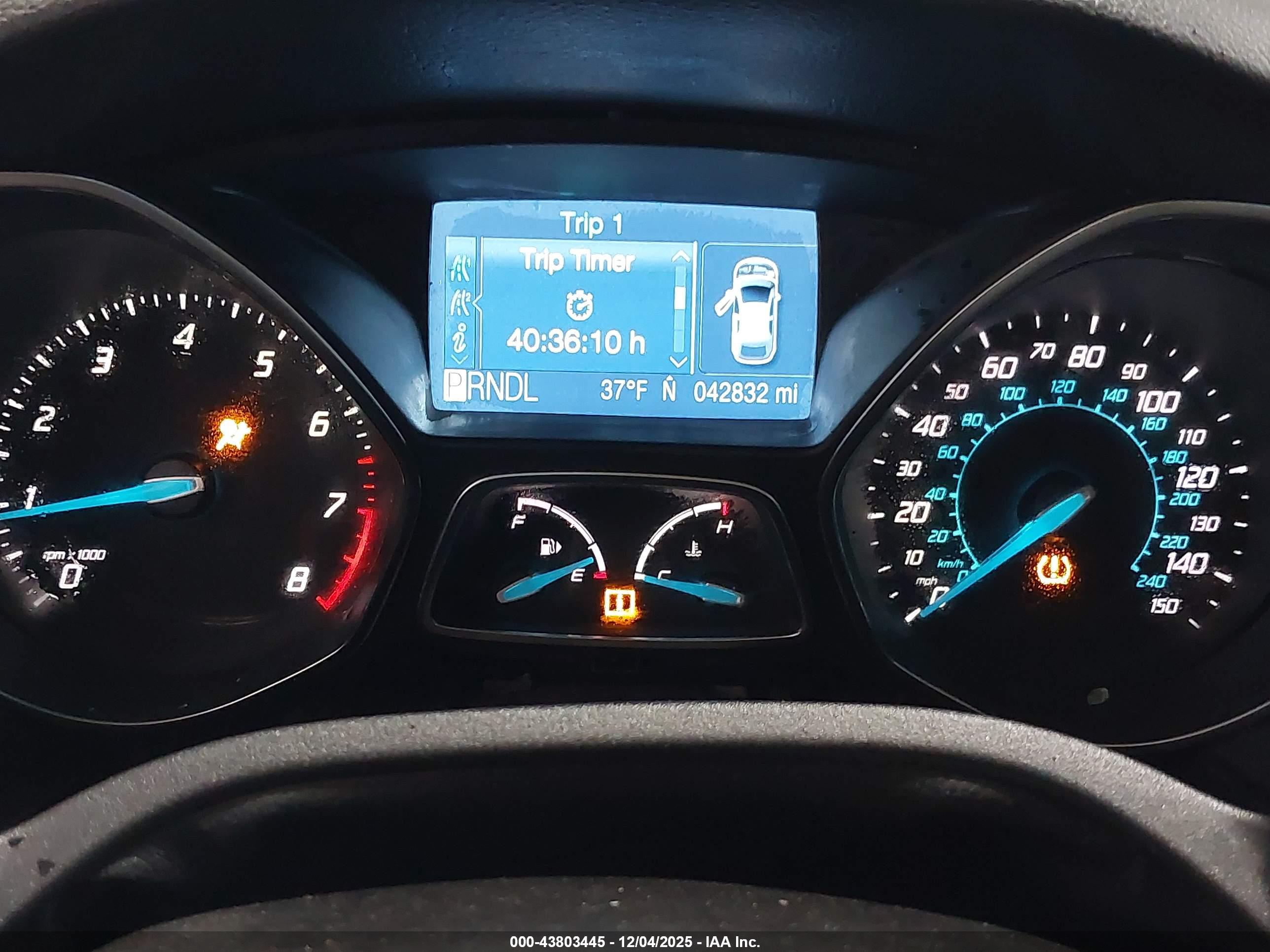 FORD FOCUS image 7