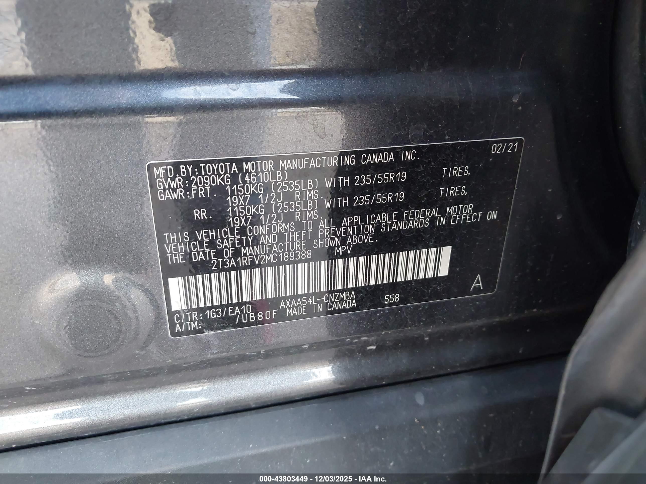 TOYOTA RAV4 image 9