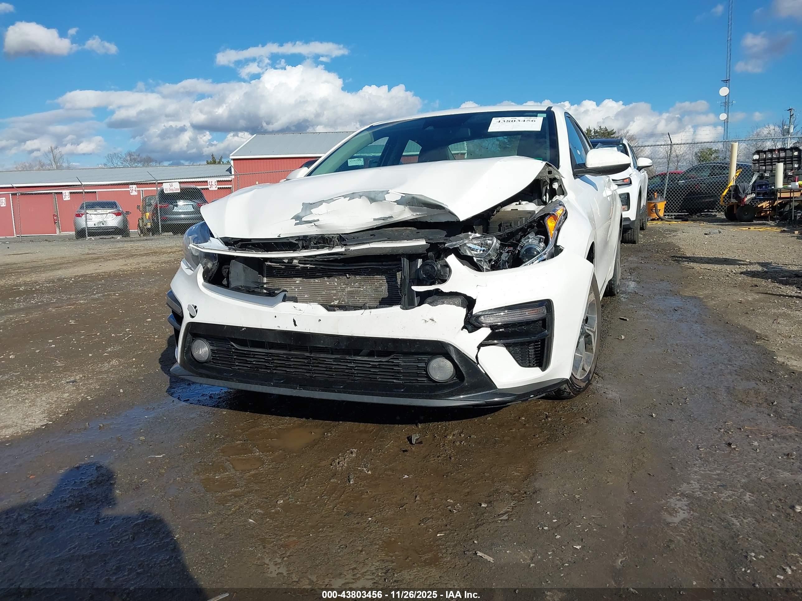 KIA FORTE image 6