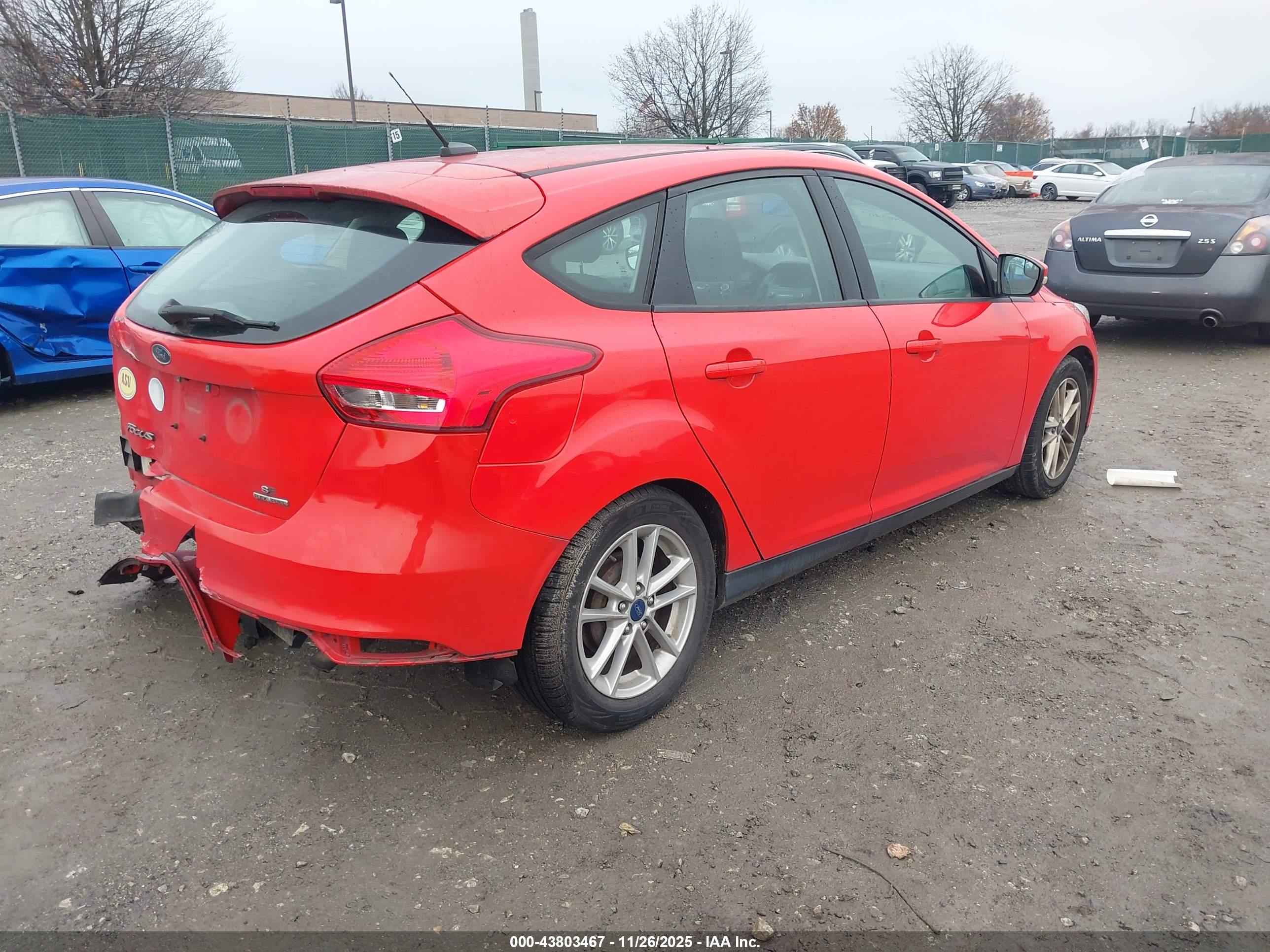 FORD FOCUS image 4