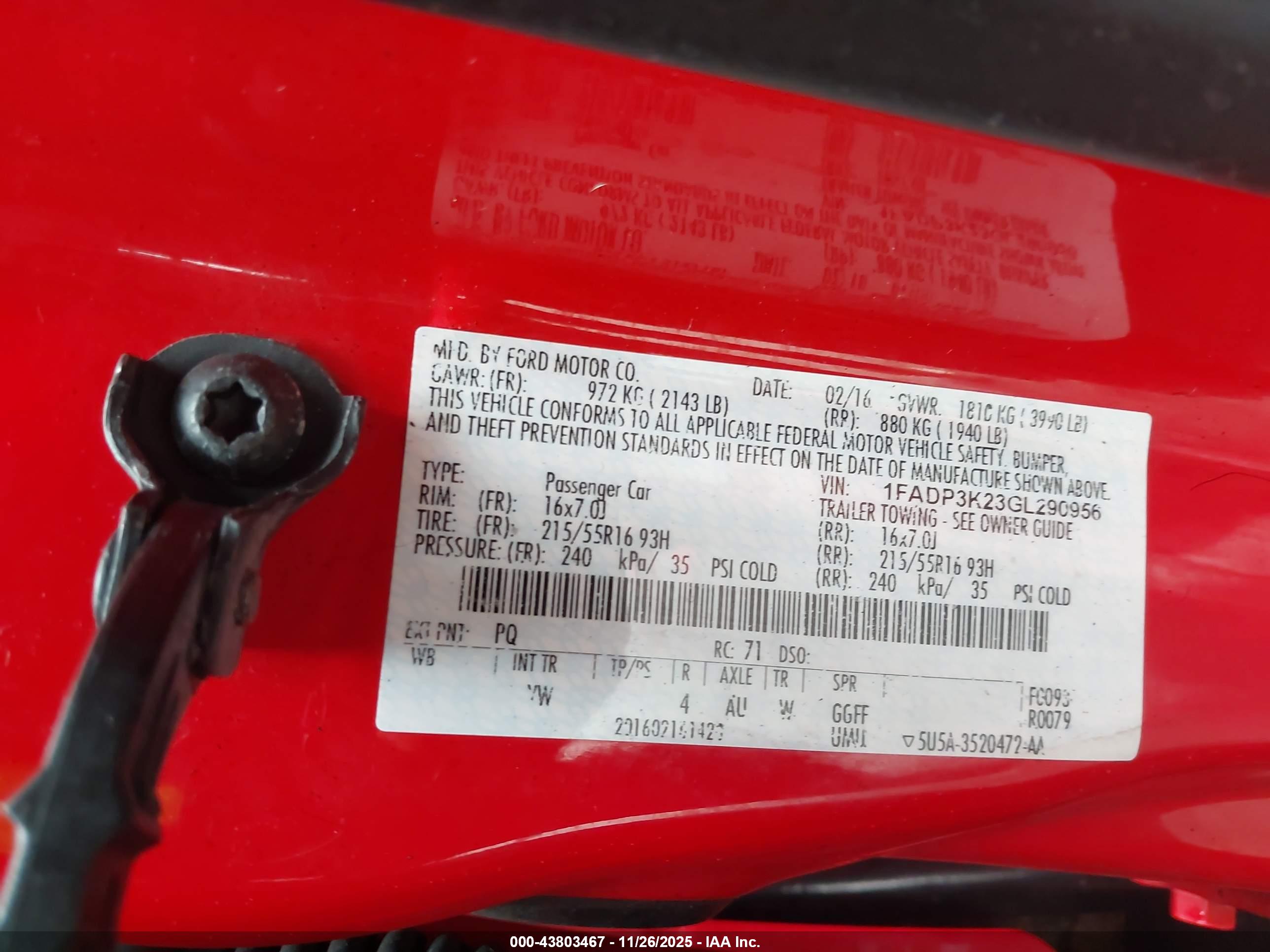 FORD FOCUS image 9