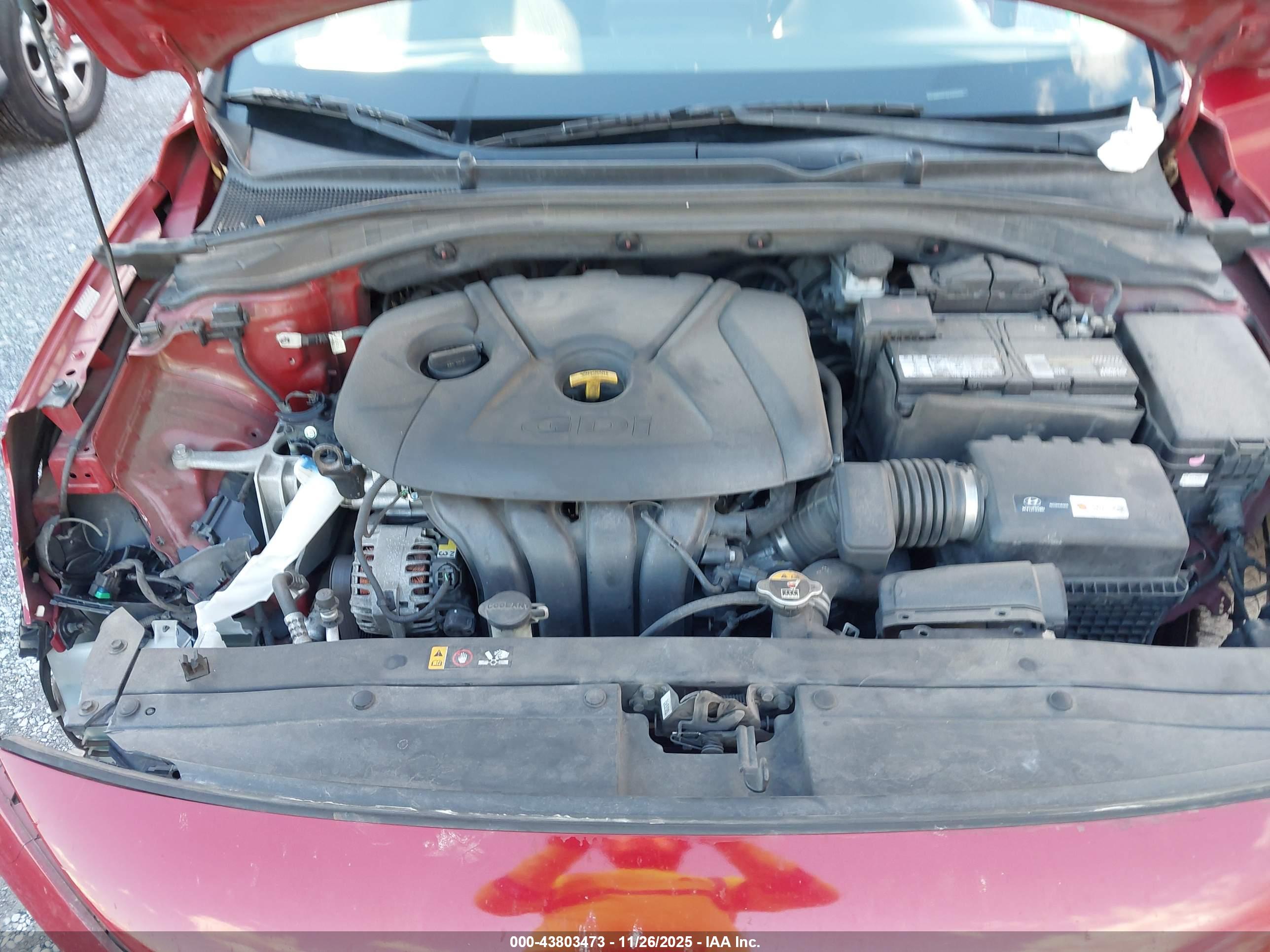 HYUNDAI ELANTRA image 10